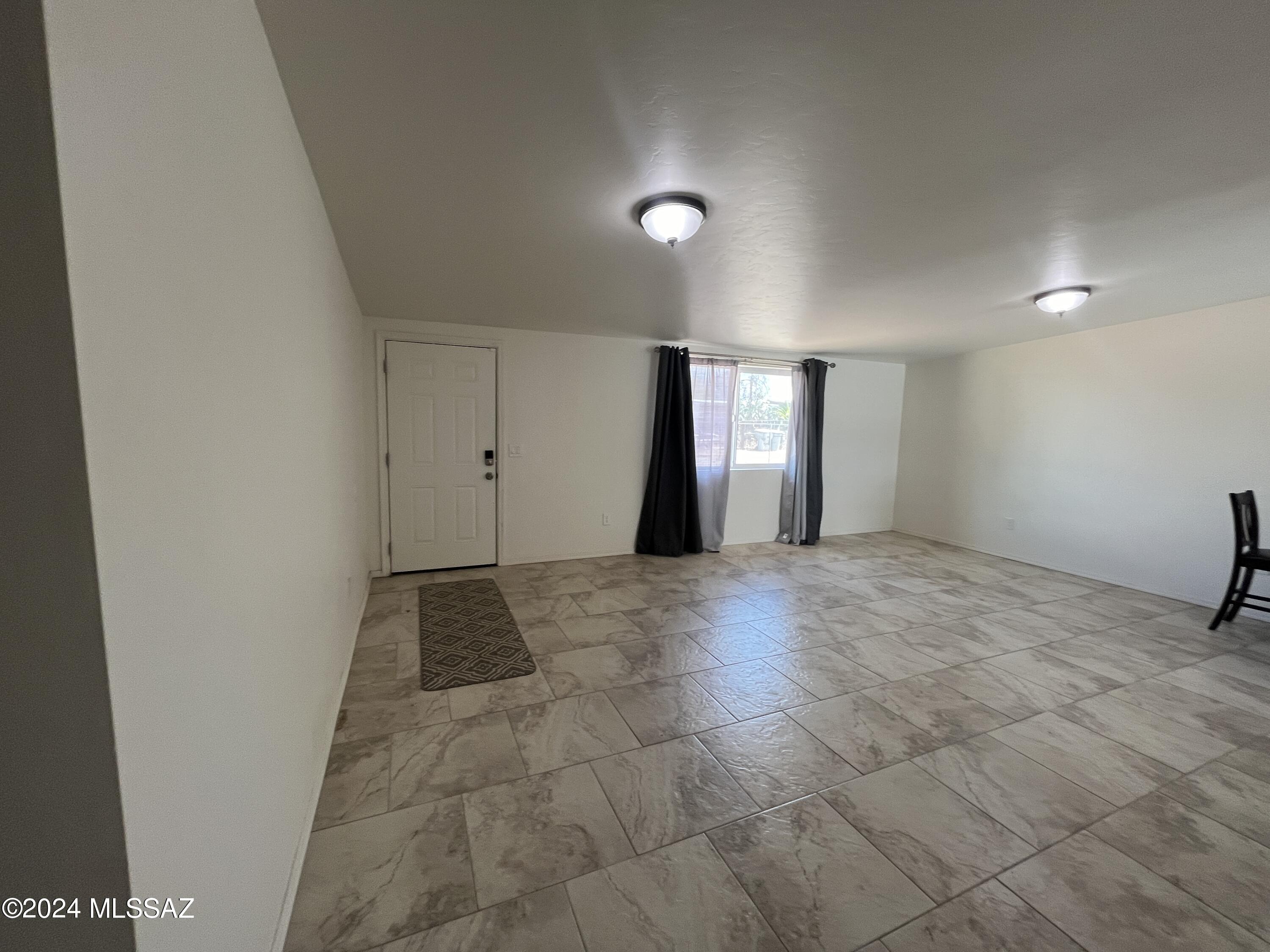 215 W Navajo Road Unit: Unit A