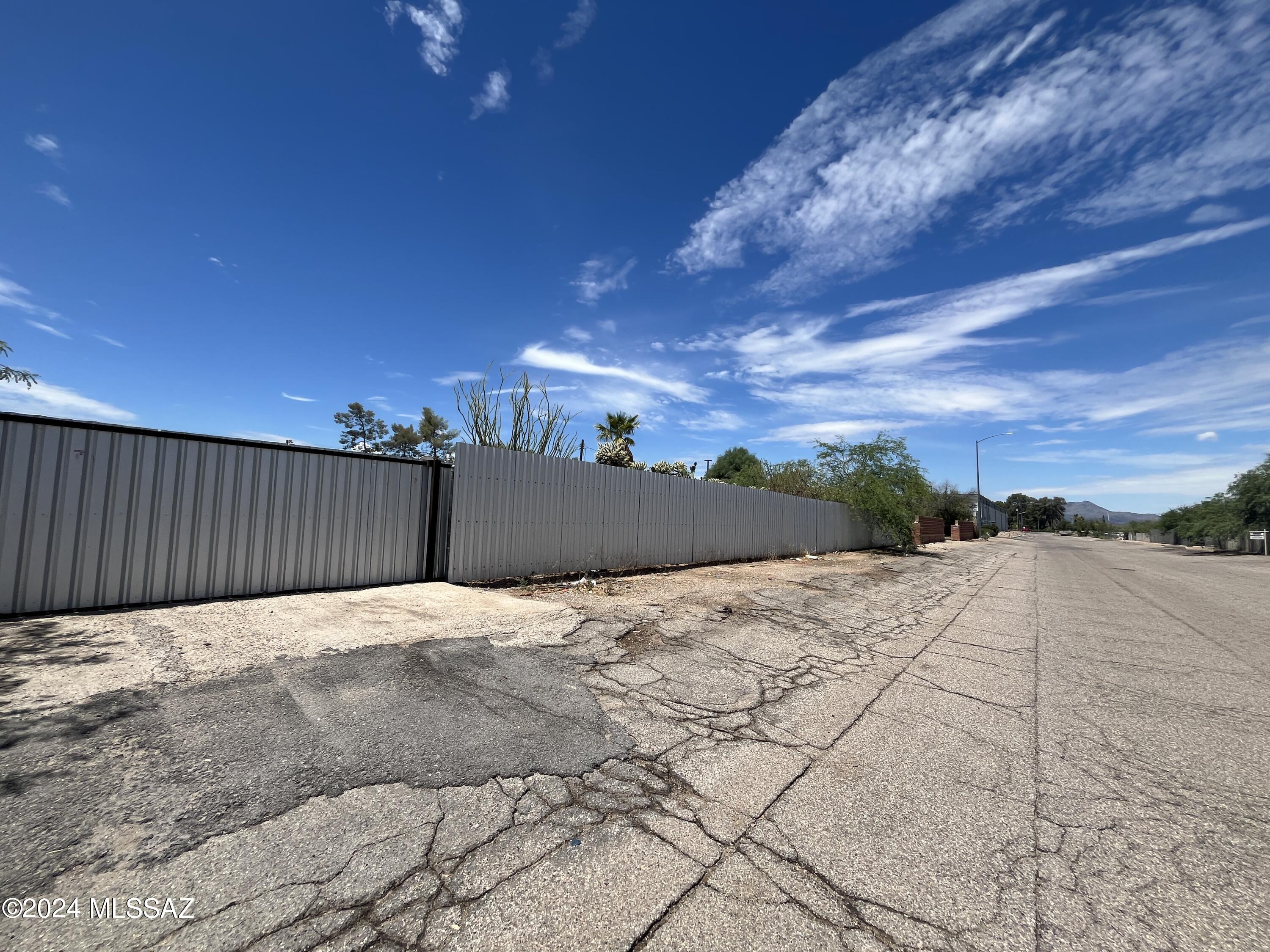 215 W Navajo Road Unit: Unit A