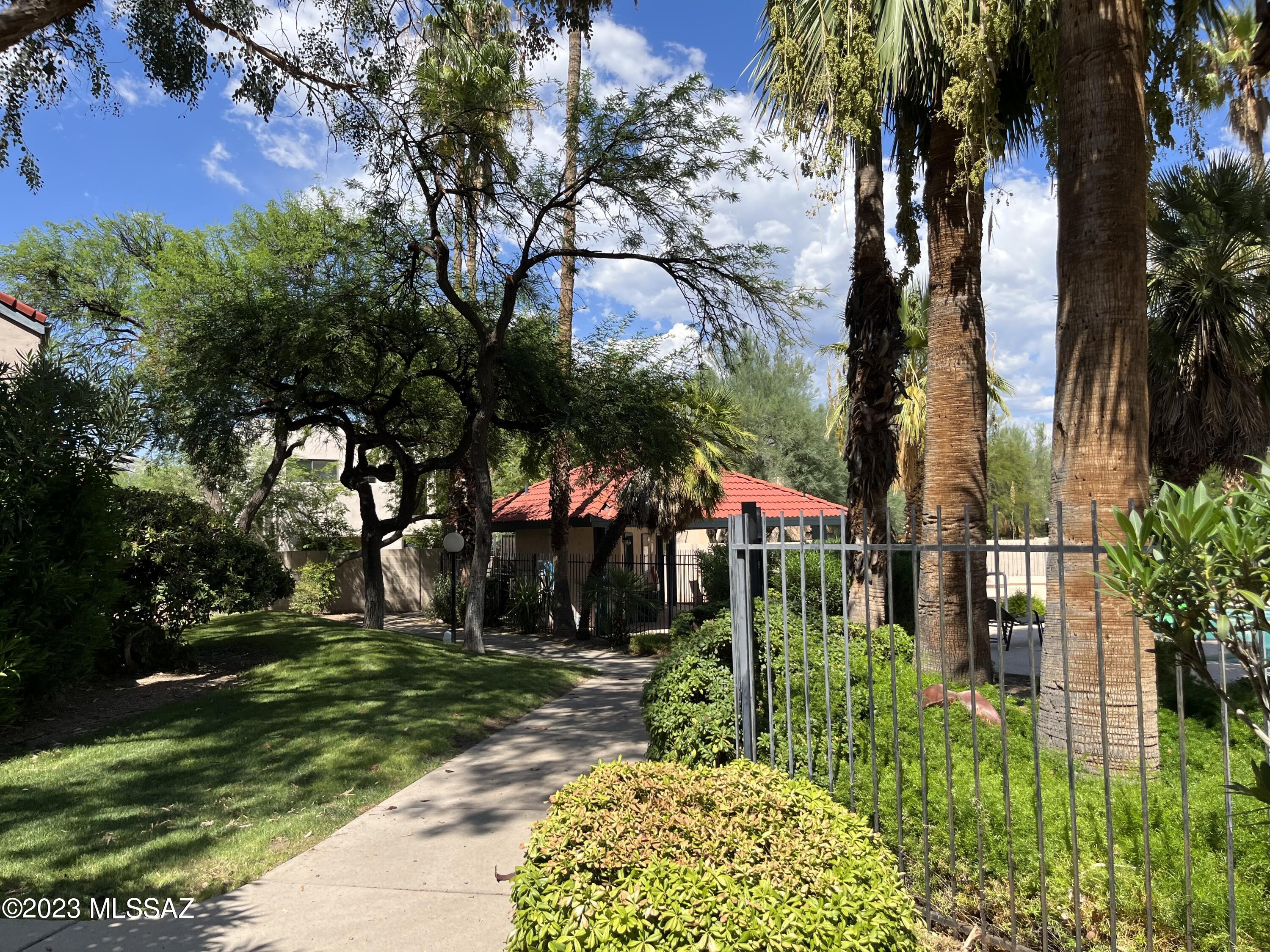 4285 N River Grove Circle Unit: 215