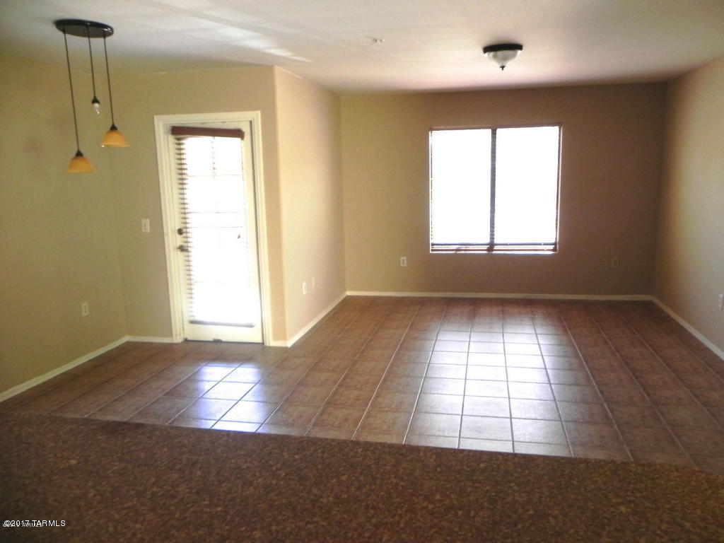 5751 N Kolb Road Unit: 11102