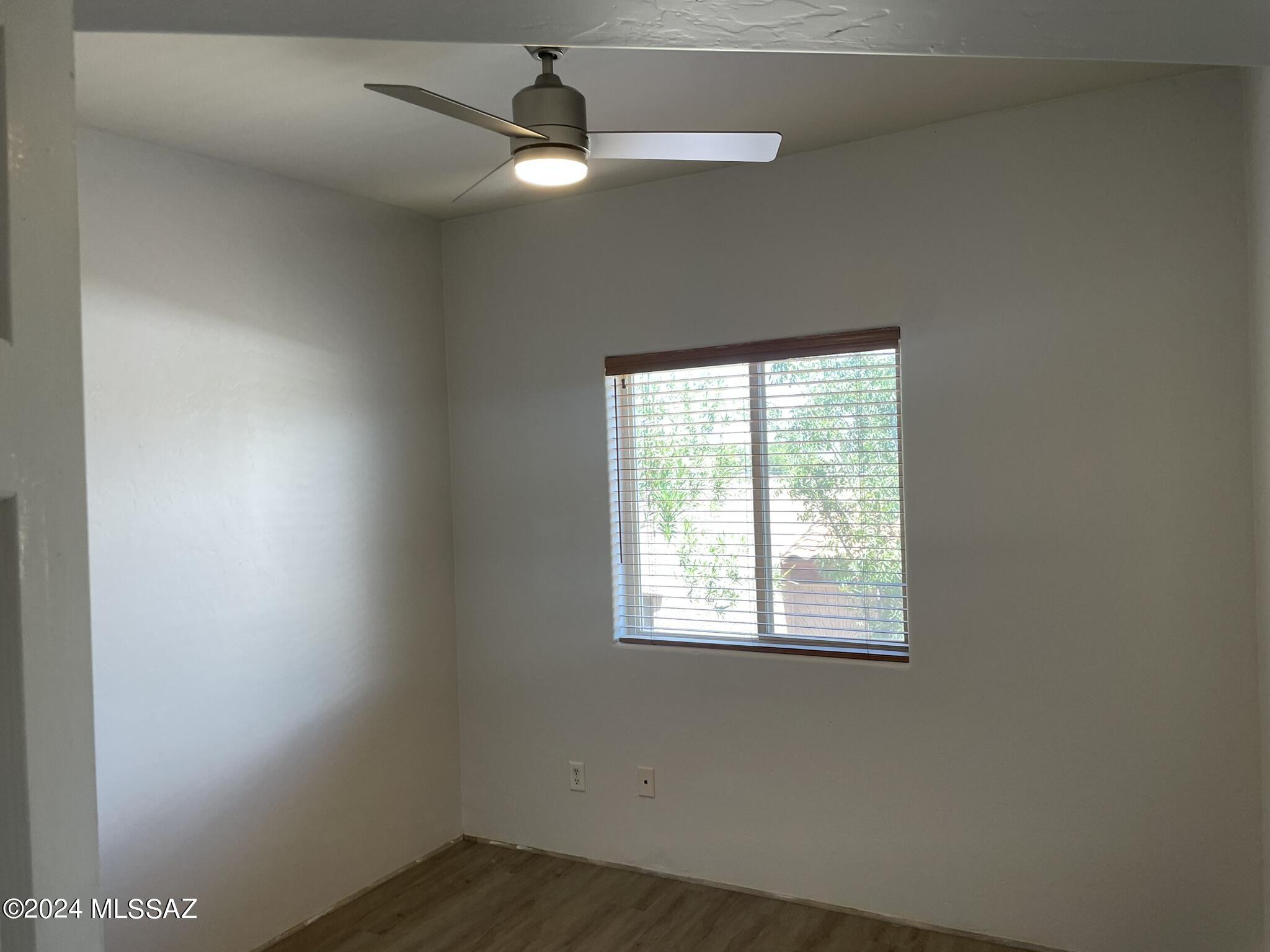 2944 N Cardell Circle