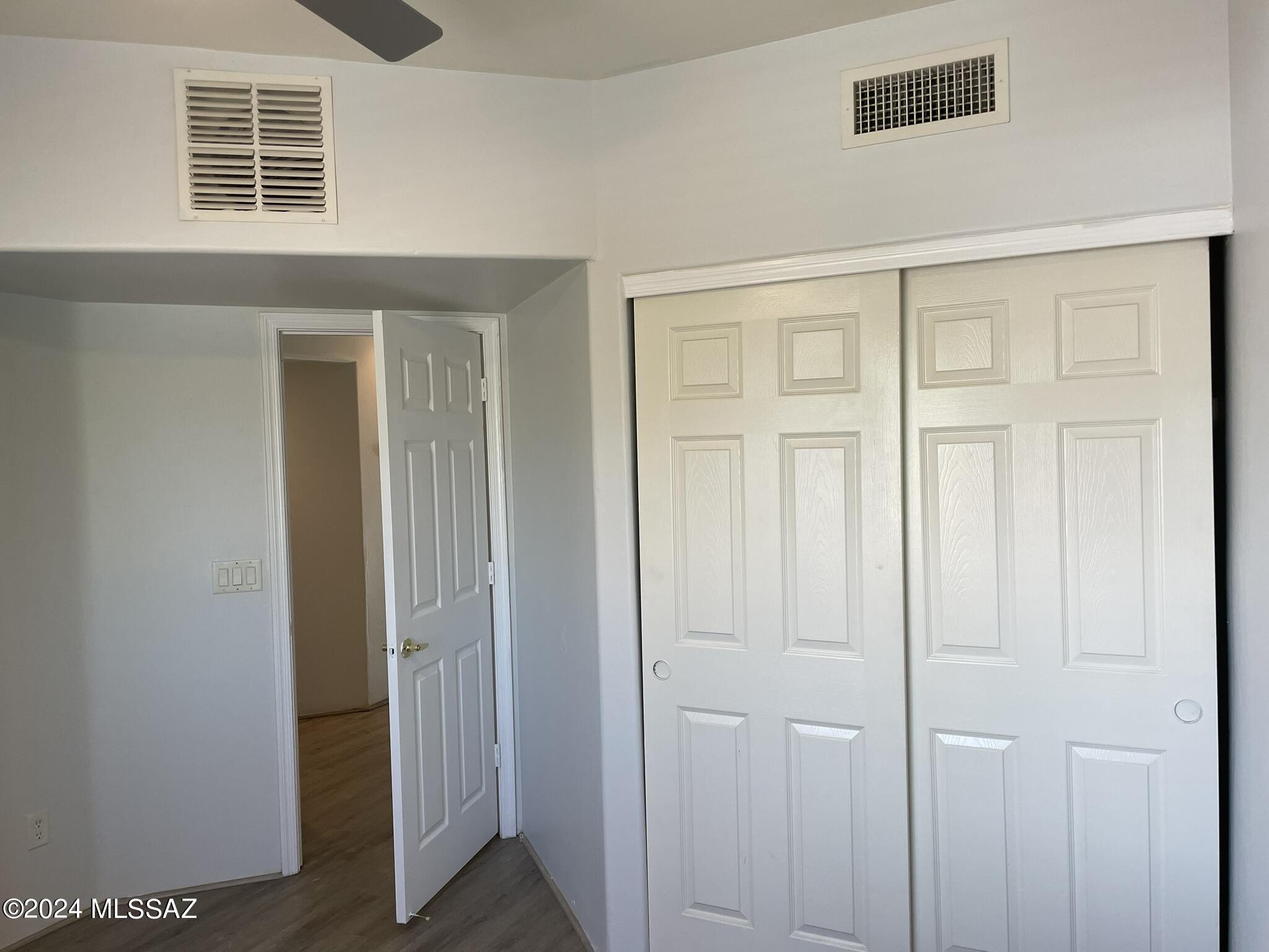 2944 N Cardell Circle