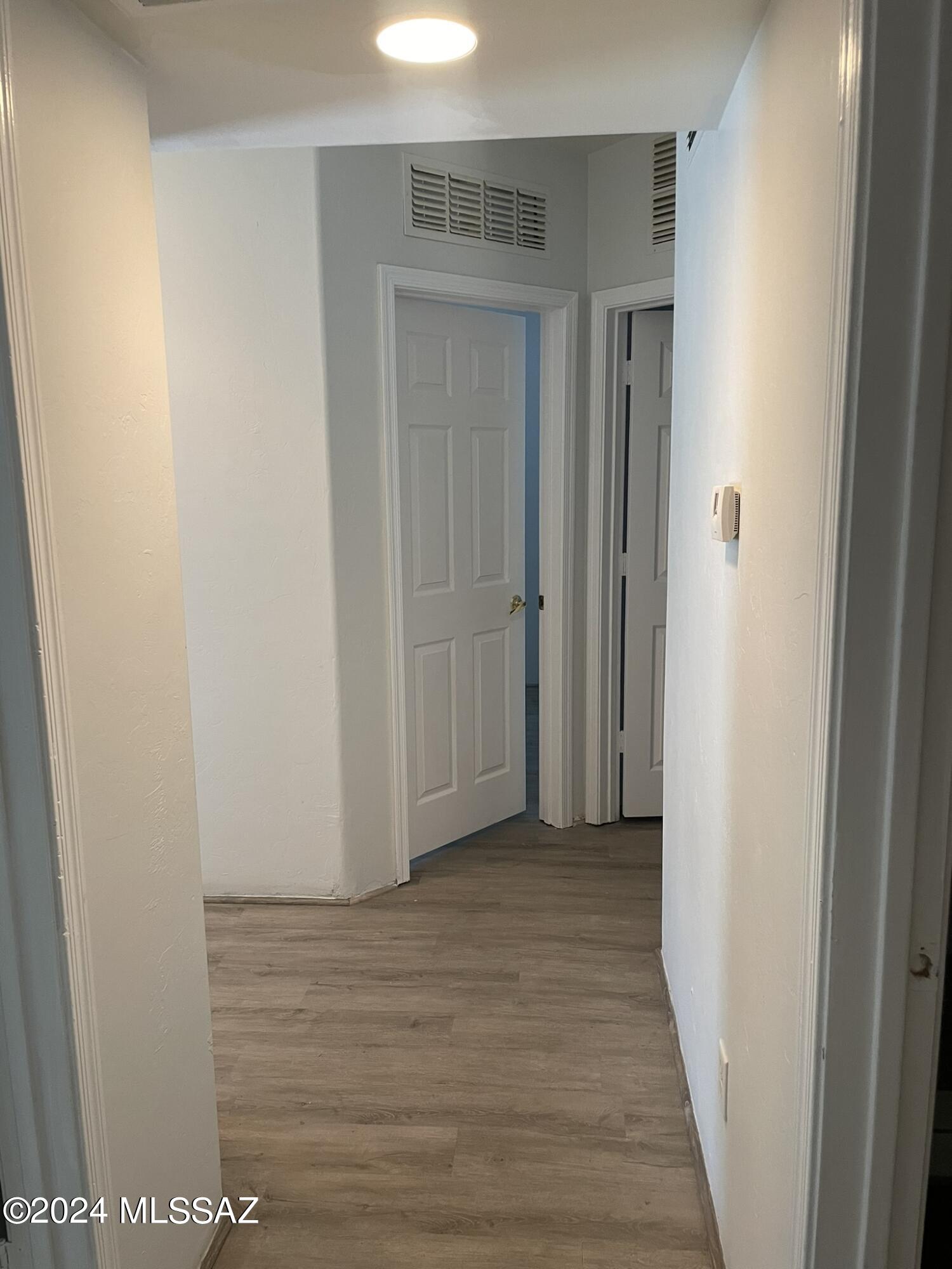 2944 N Cardell Circle