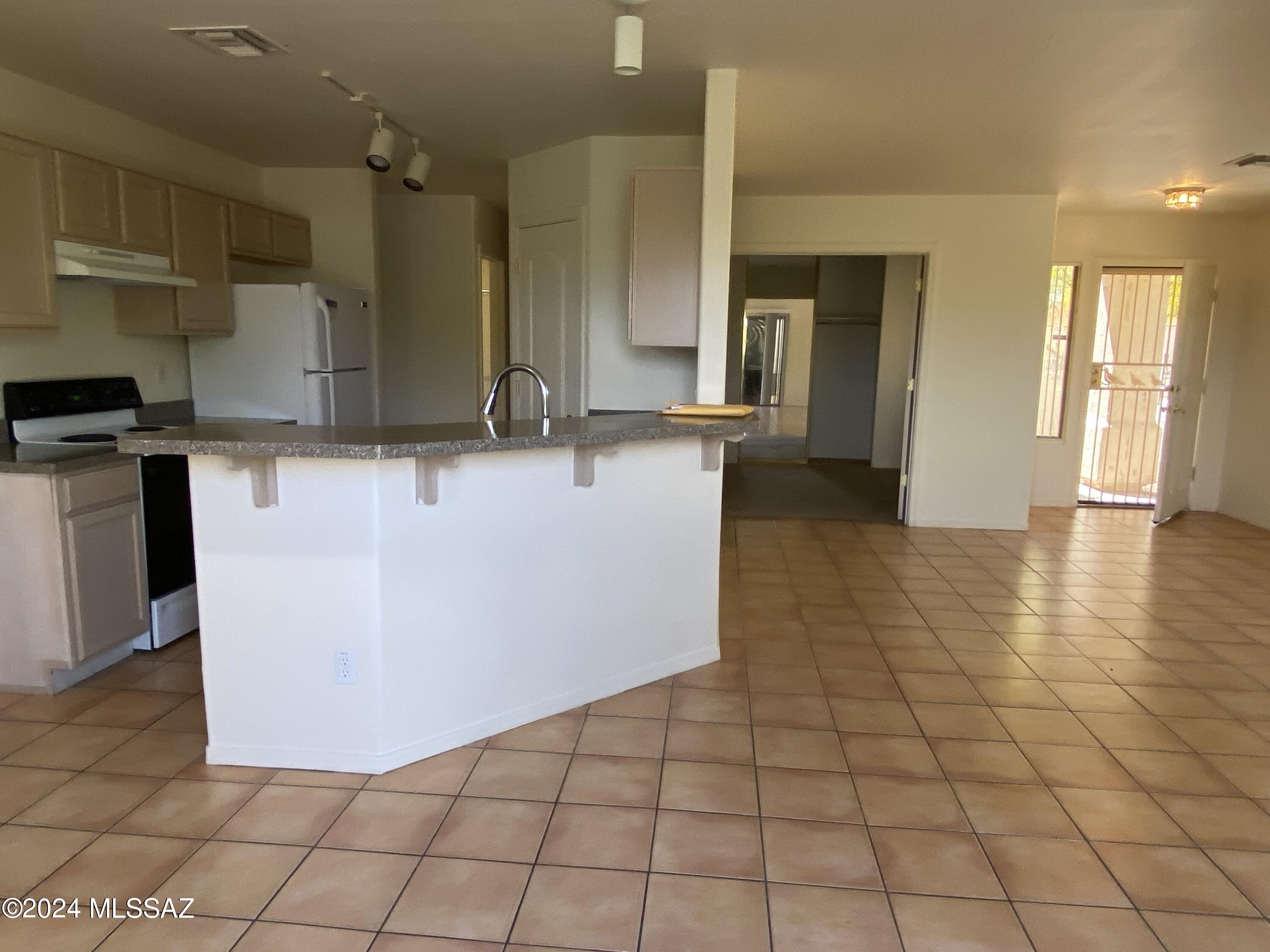 2991 S Imagination Drive