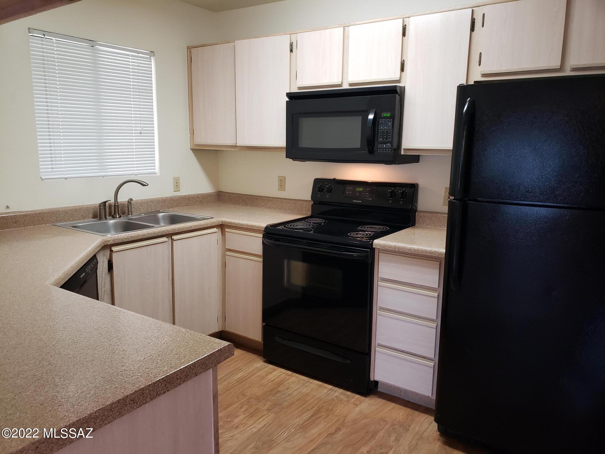 5751 N Kolb Road Unit: 22104