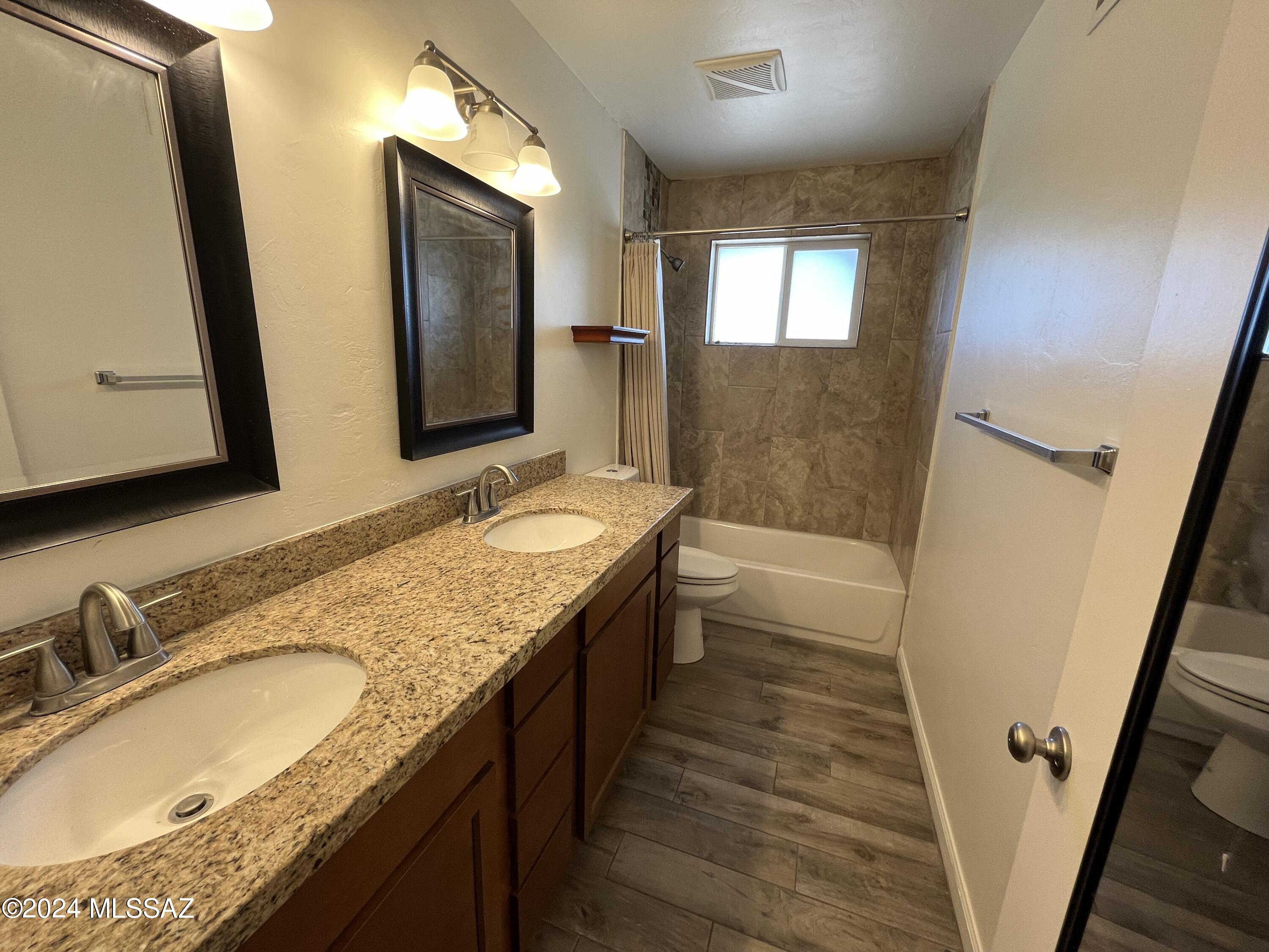 5501 E Spring Street