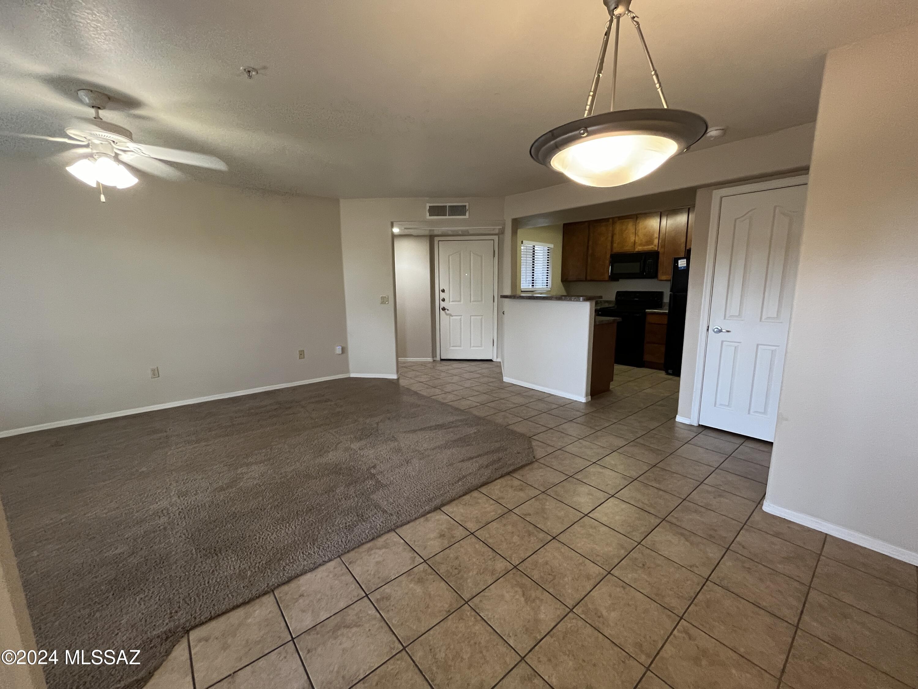 5751 N Kolb Road Unit: 24104