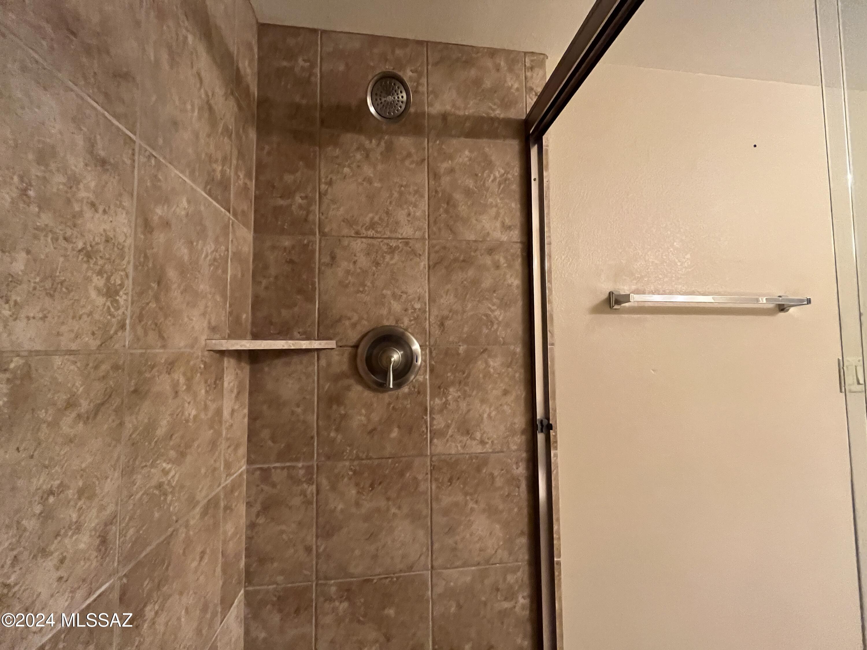 5751 N Kolb Road Unit: 24104