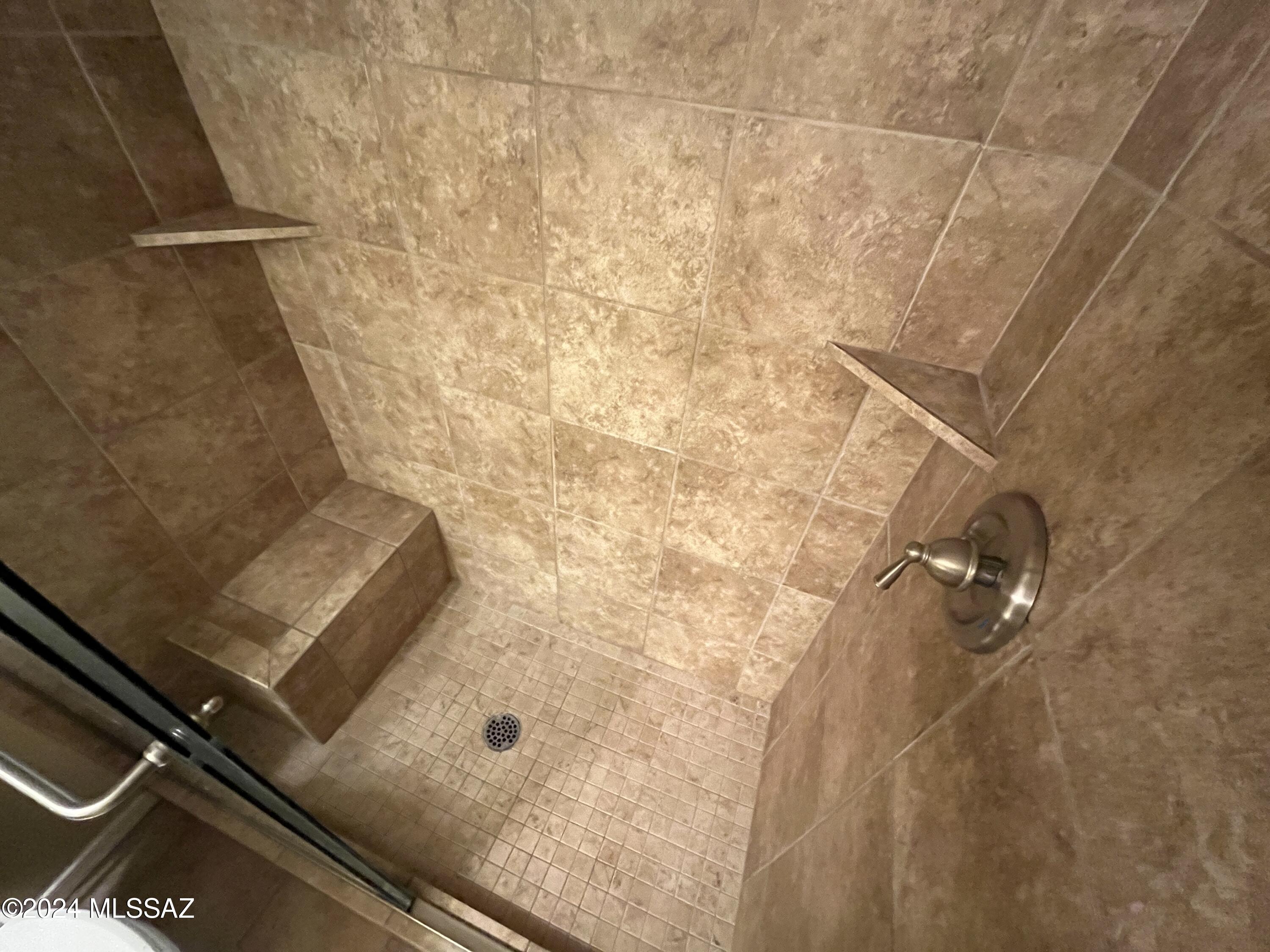 5751 N Kolb Road Unit: 24104