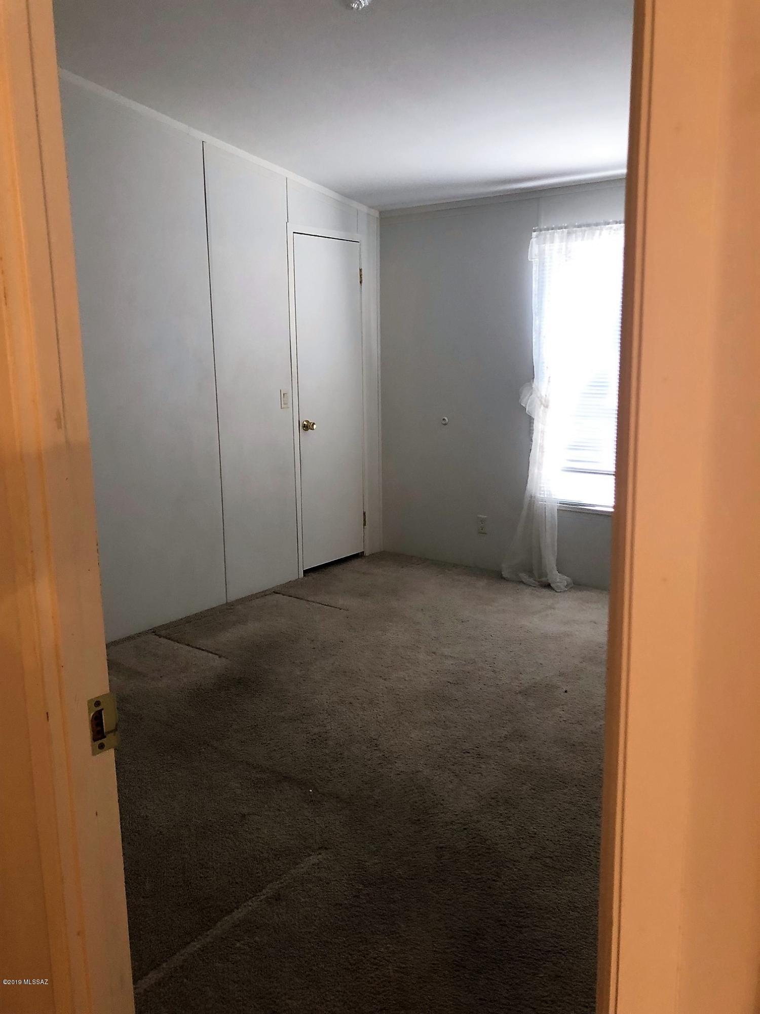 6358 E Raven Run Loop