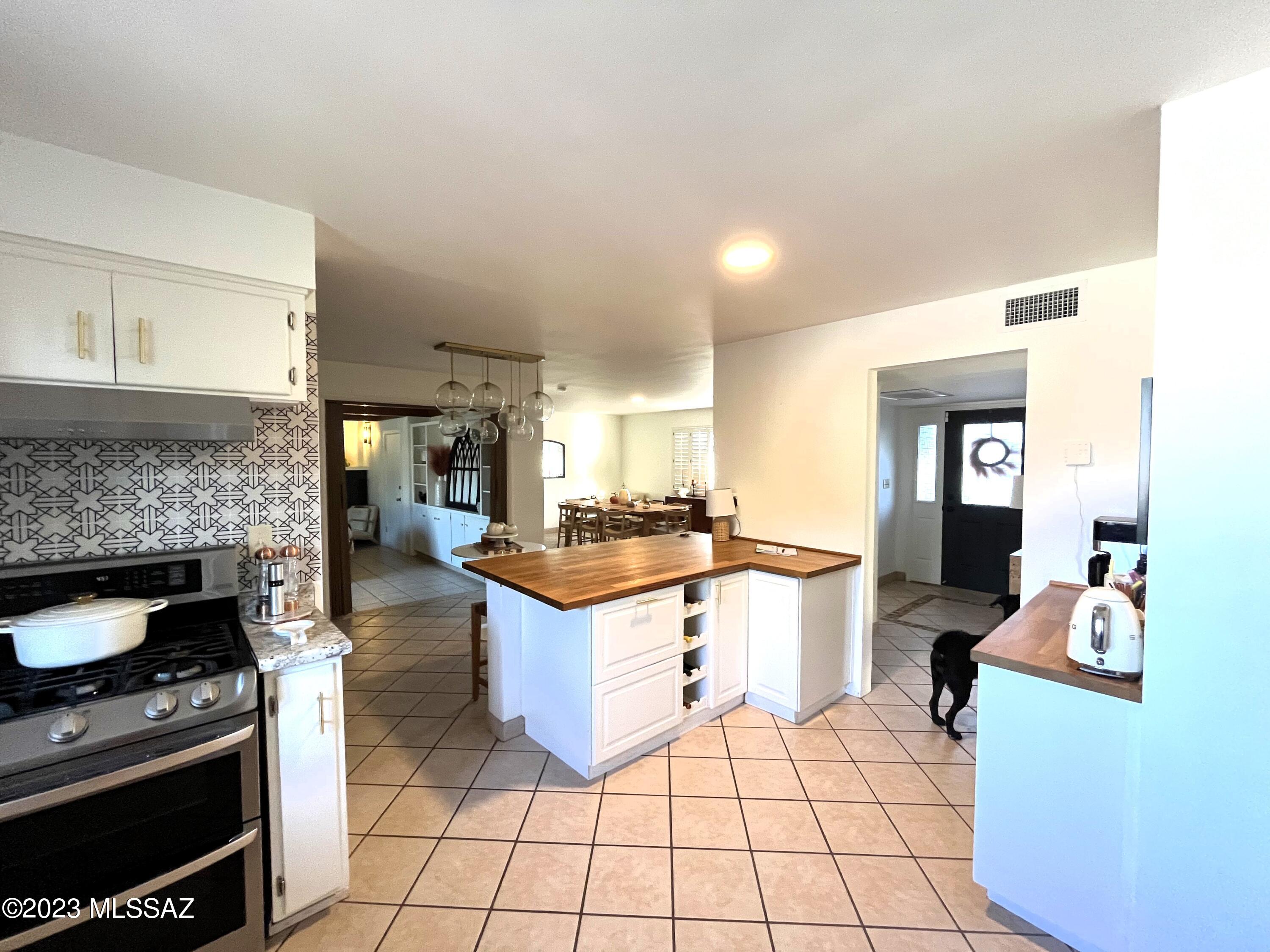 7419 E Calle Sinaloa