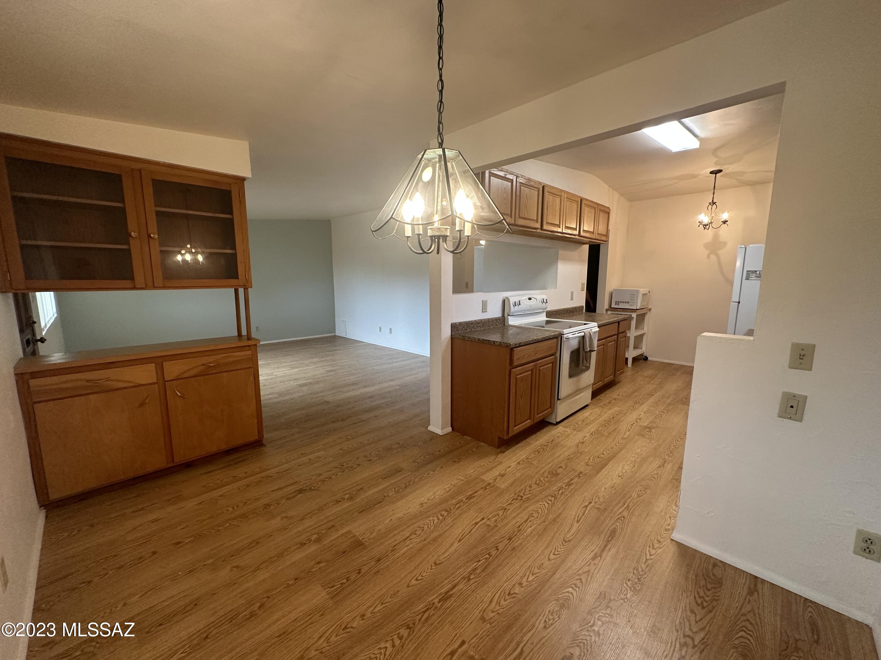 1620 N Camilla Boulevard