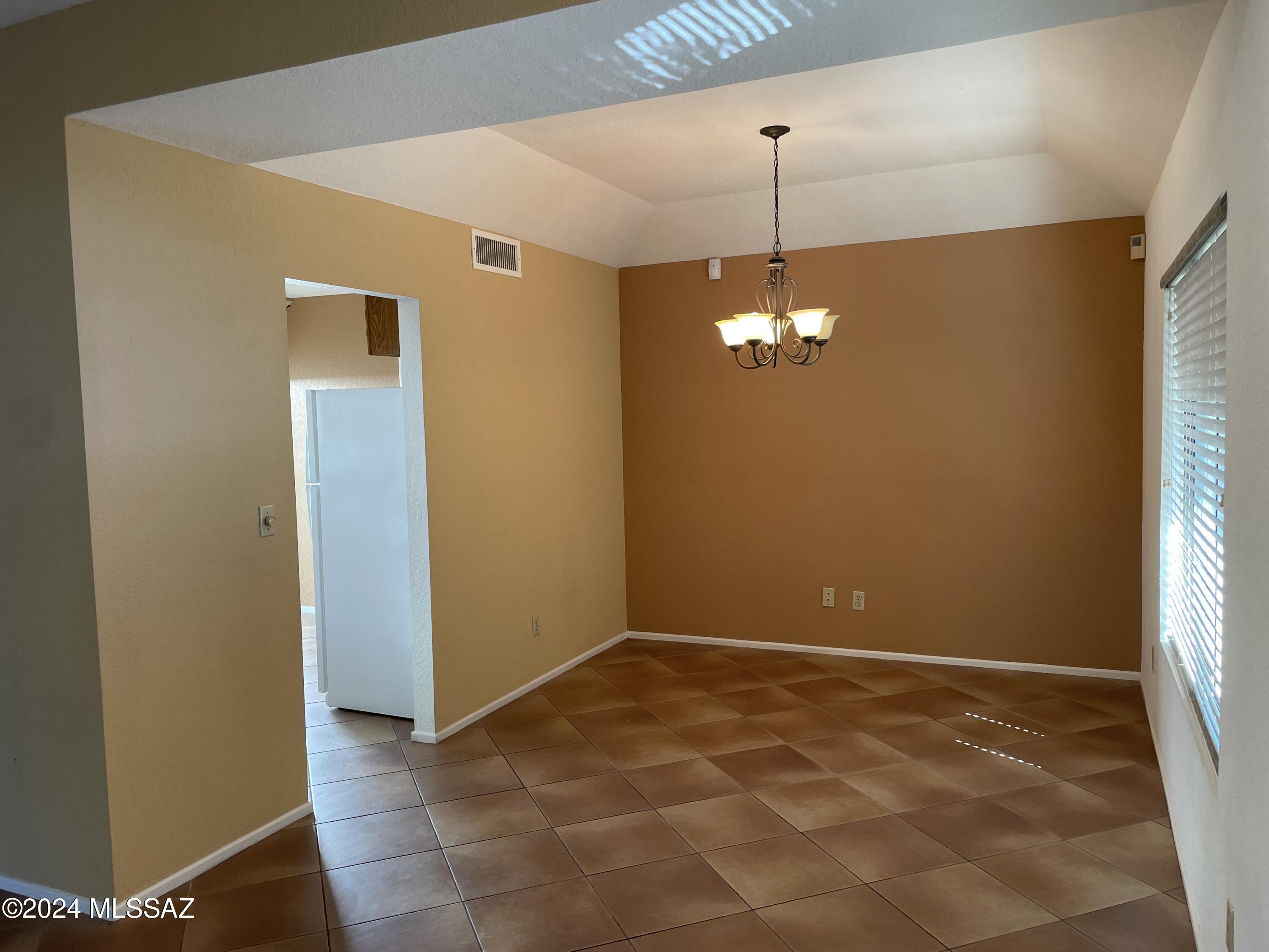 5573 N Crystal Mist Place