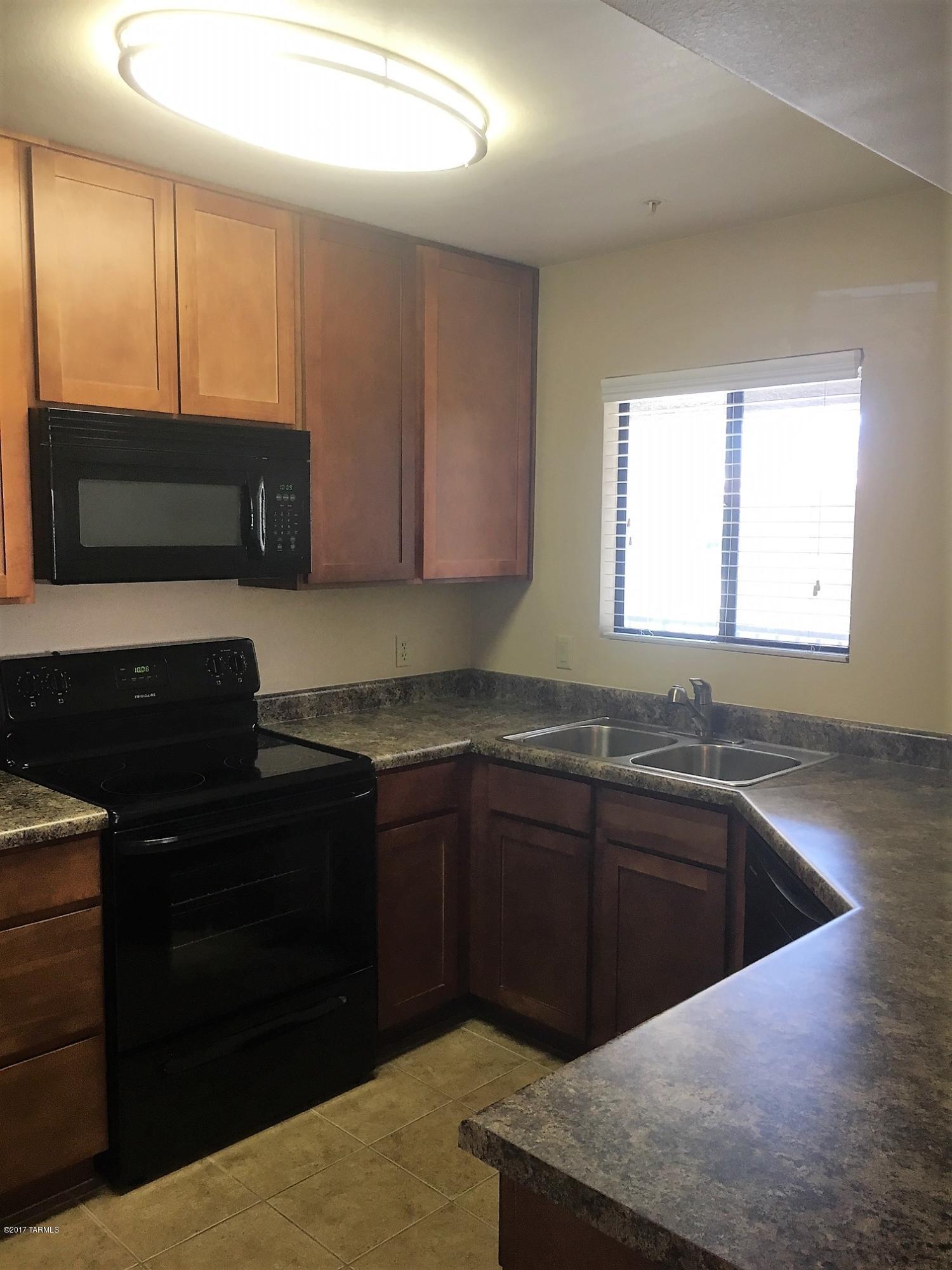 5751 N Kolb Road Unit: 42201