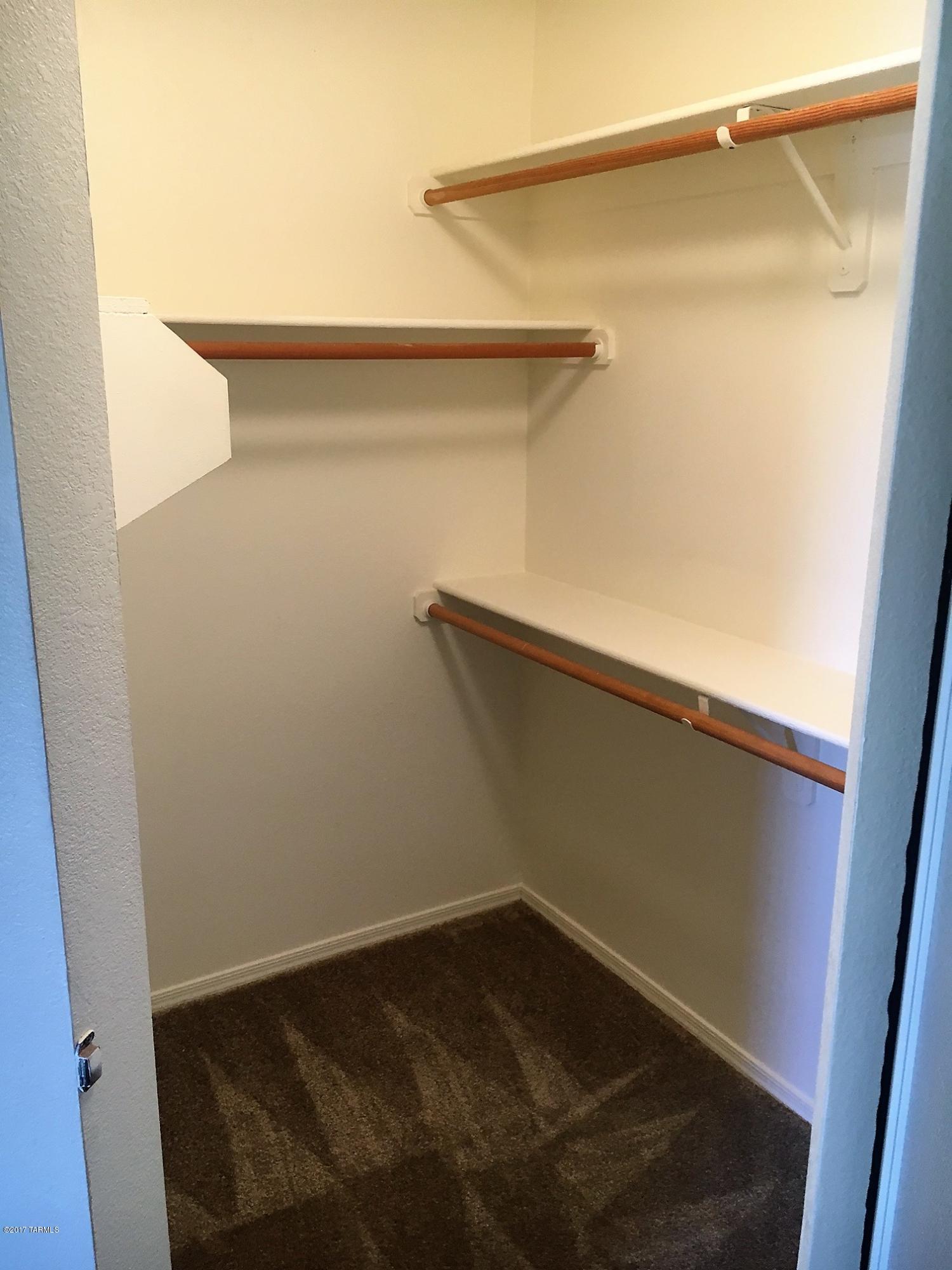 5751 N Kolb Road Unit: 42201