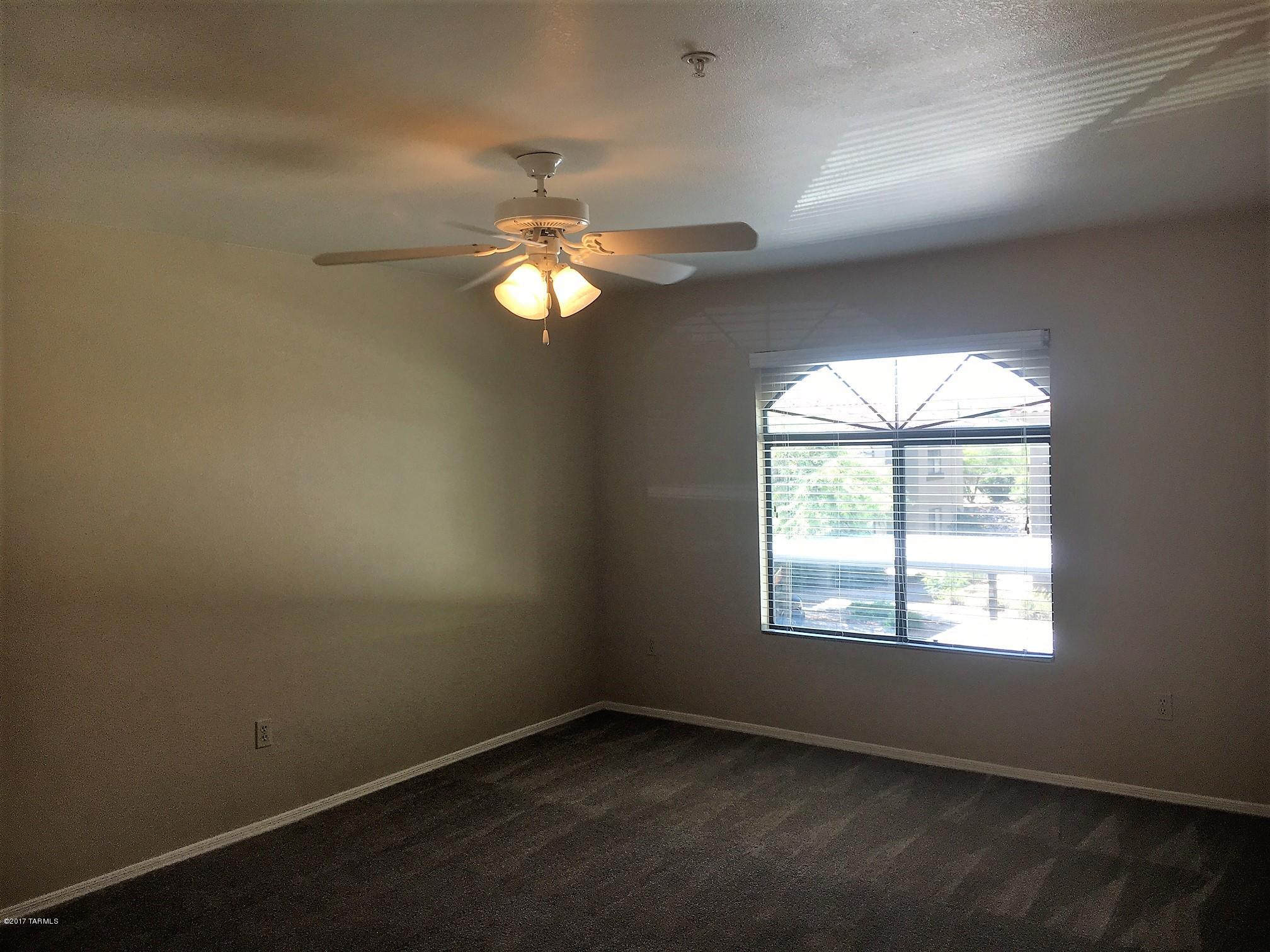 5751 N Kolb Road Unit: 42201