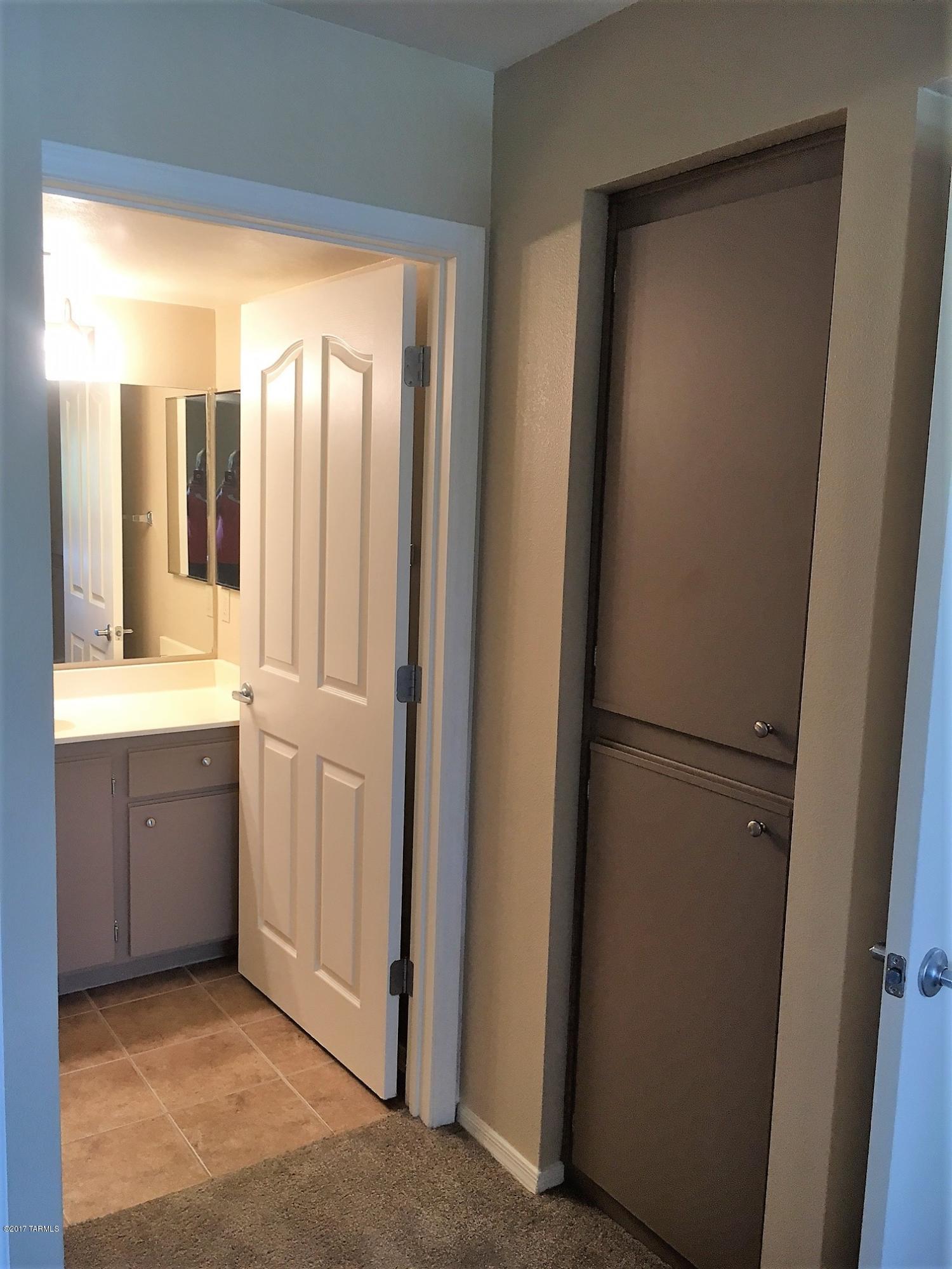 5751 N Kolb Road Unit: 42201