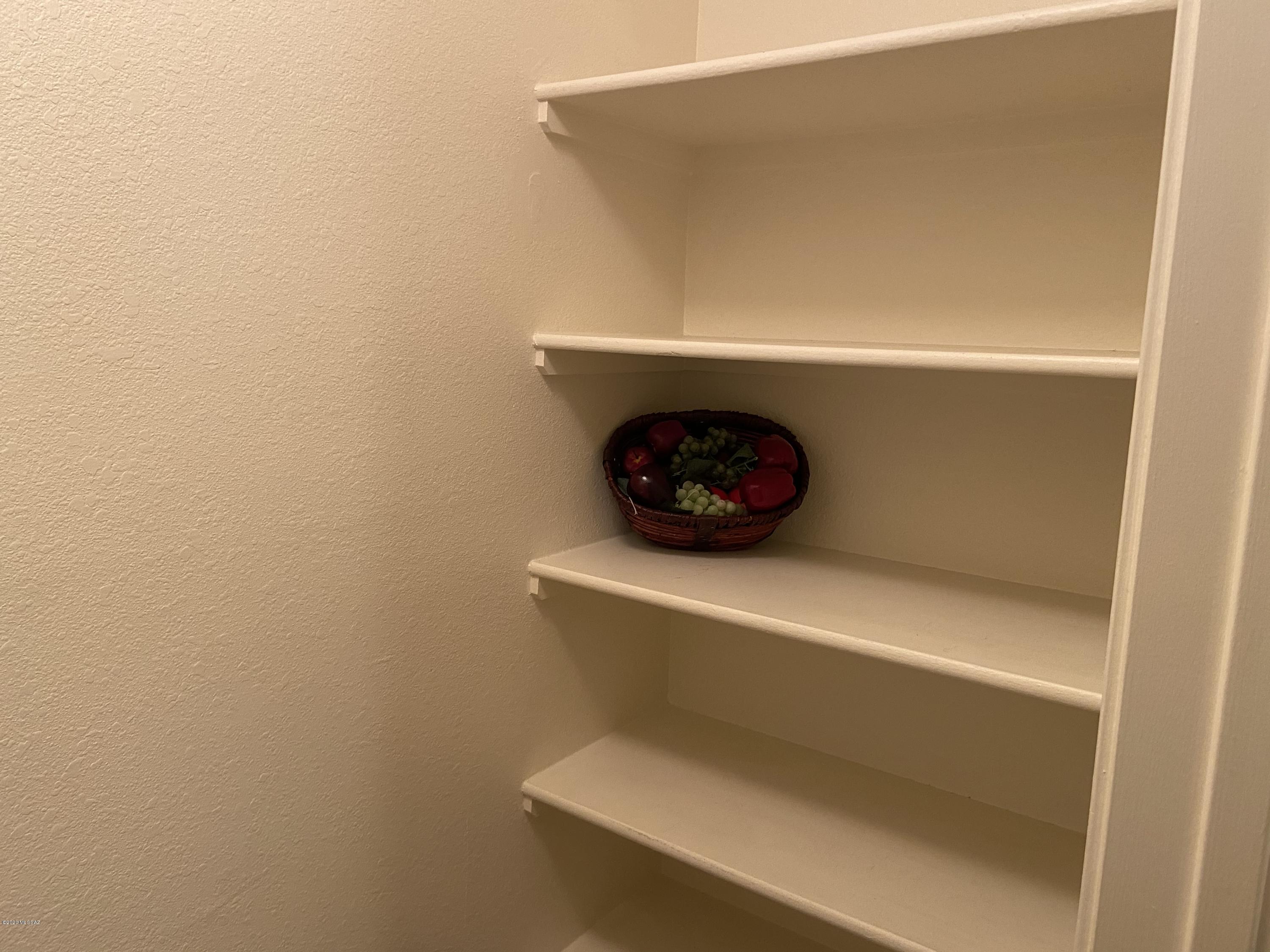 5751 N Kolb Road Unit: 7204