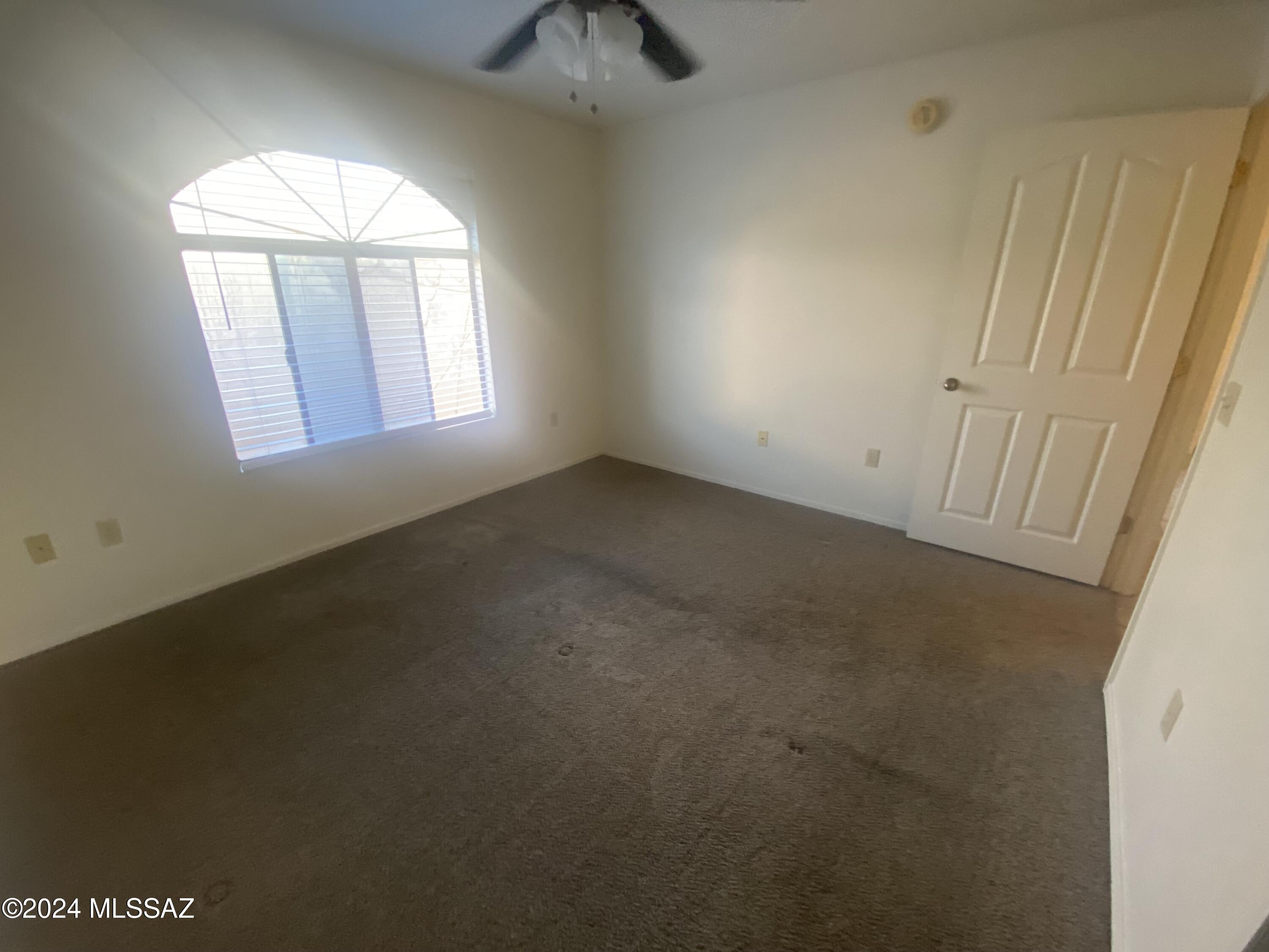 5751 N Kolb Road Unit: 21207