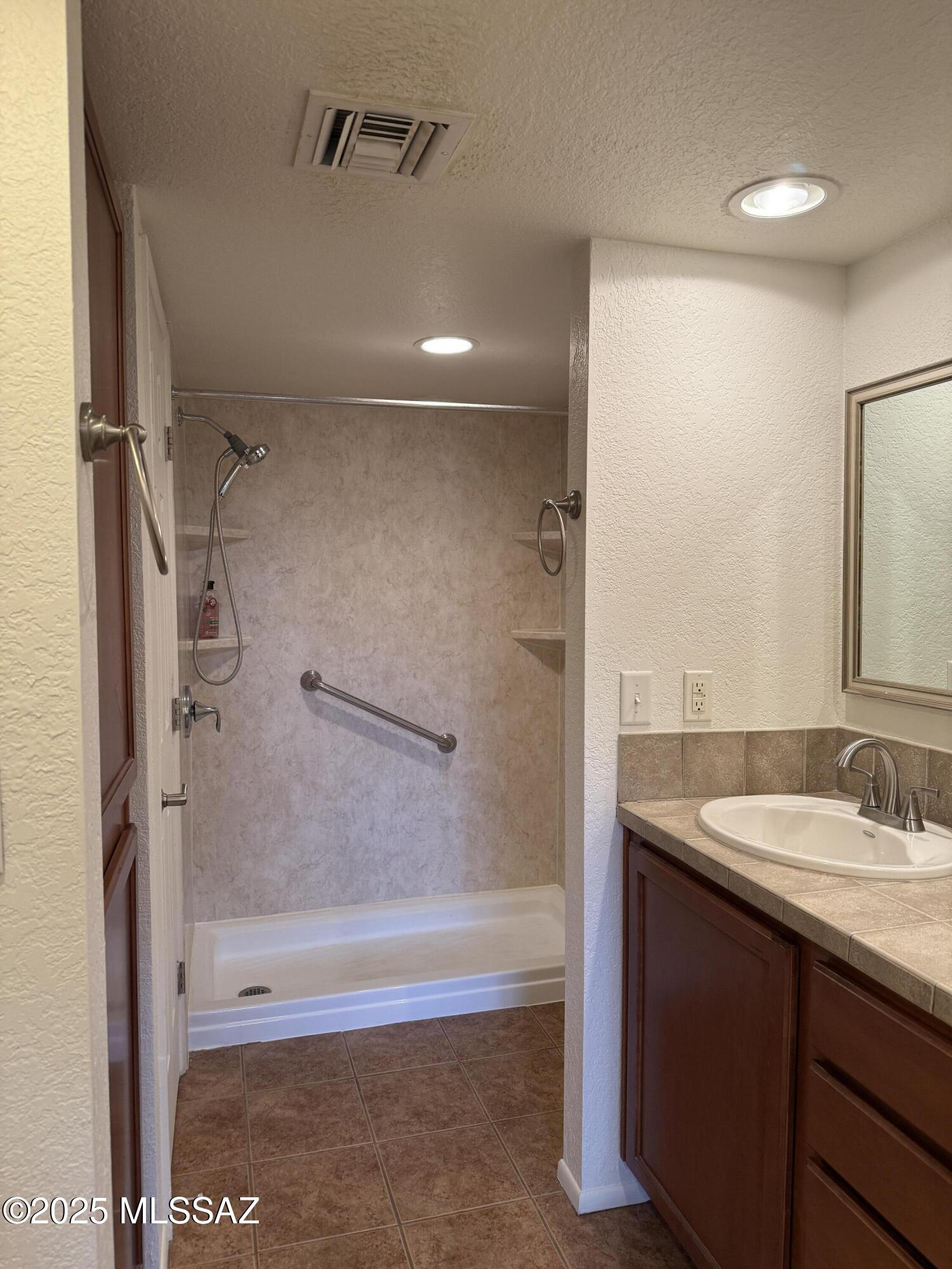 5051 N Sabino Canyon Road Unit: 2137