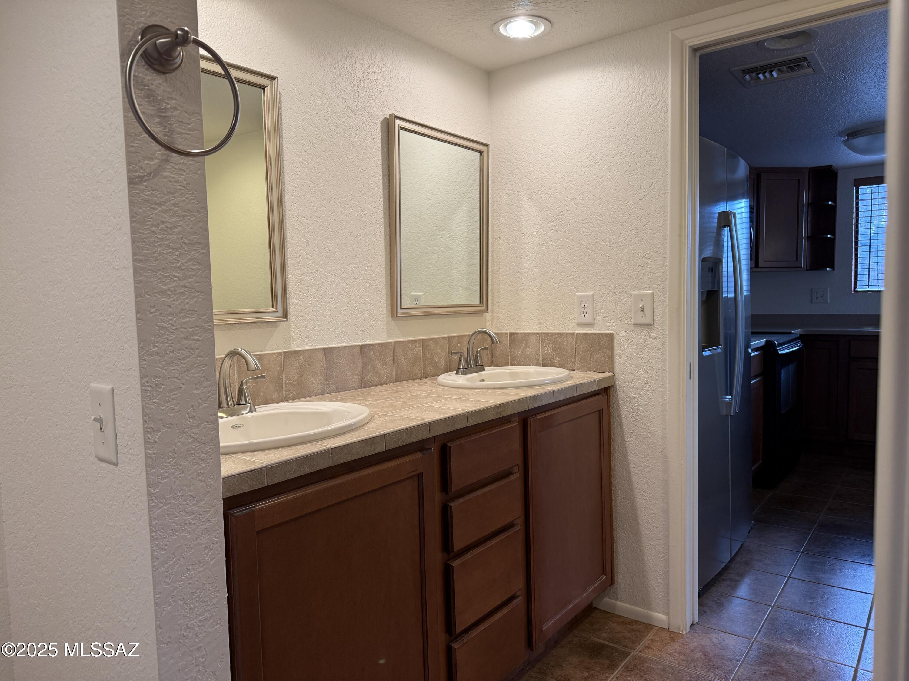 5051 N Sabino Canyon Road Unit: 2137