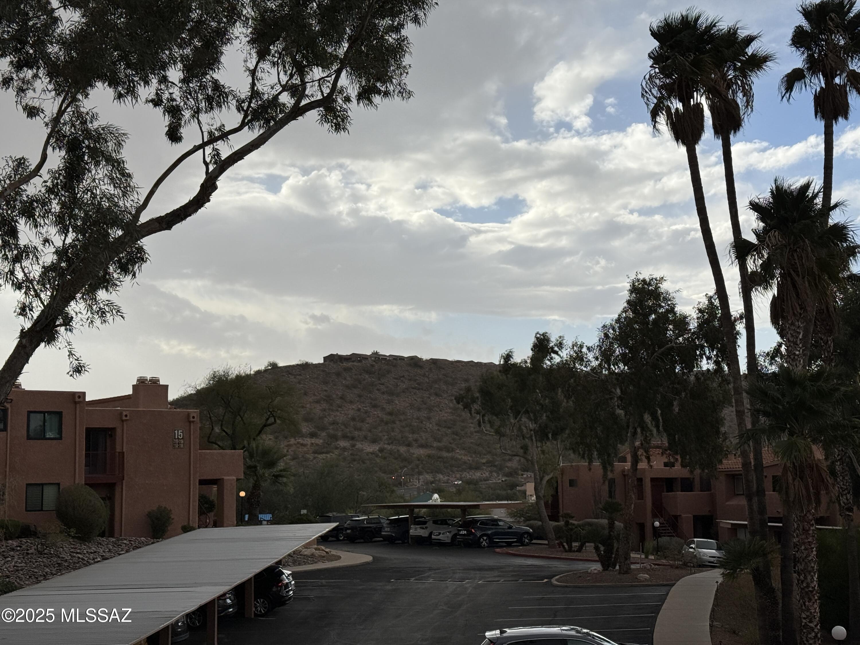 5051 N Sabino Canyon Road Unit: 2137