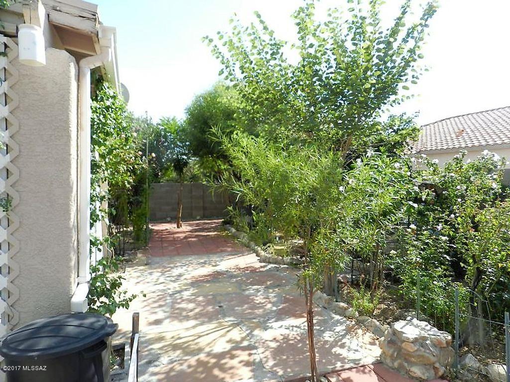 12181 N Makayla Canyon Drive