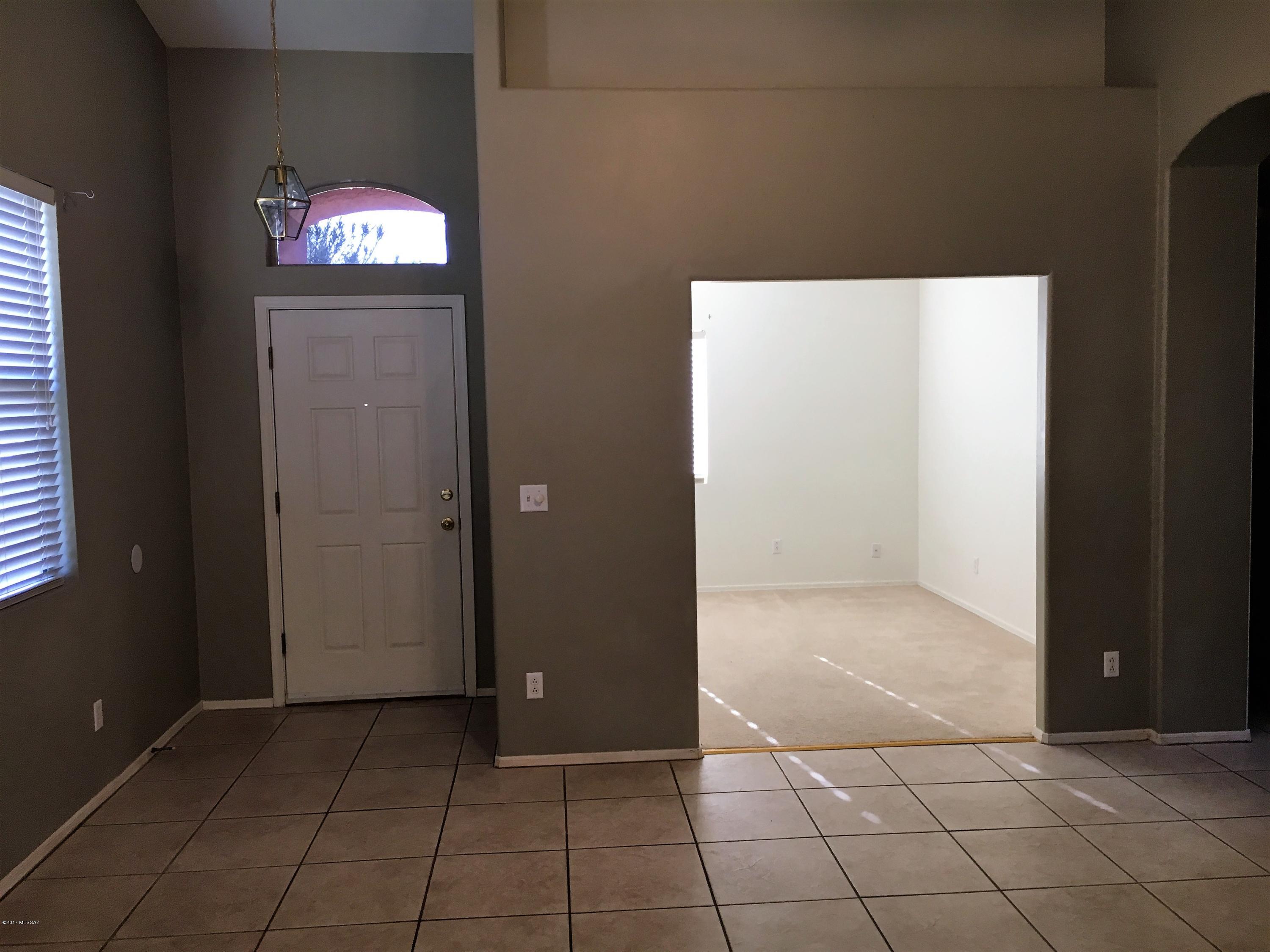 12181 N Makayla Canyon Drive