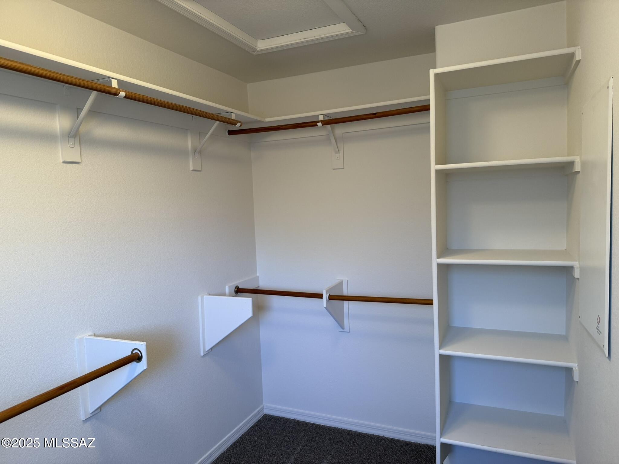 114 E Calle Del Rondador