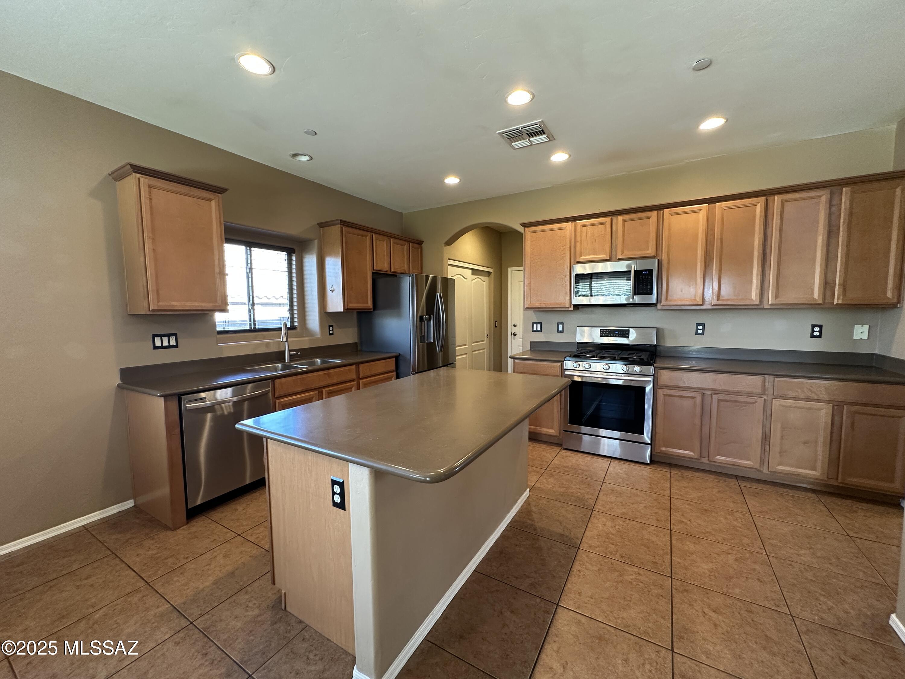17180 S Sienna Bluffs Trail