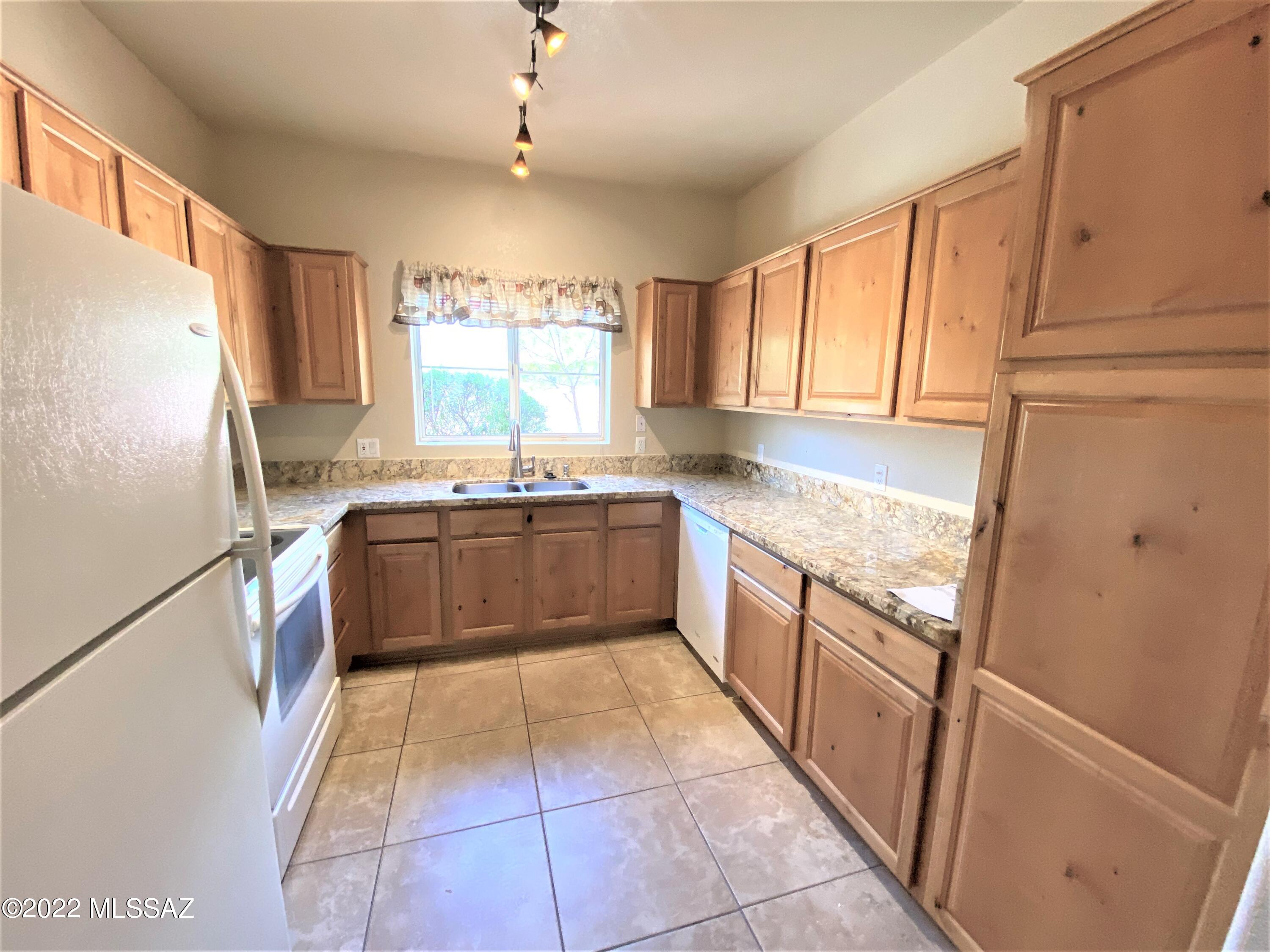 7050 E Sunrise Drive Unit: 14102