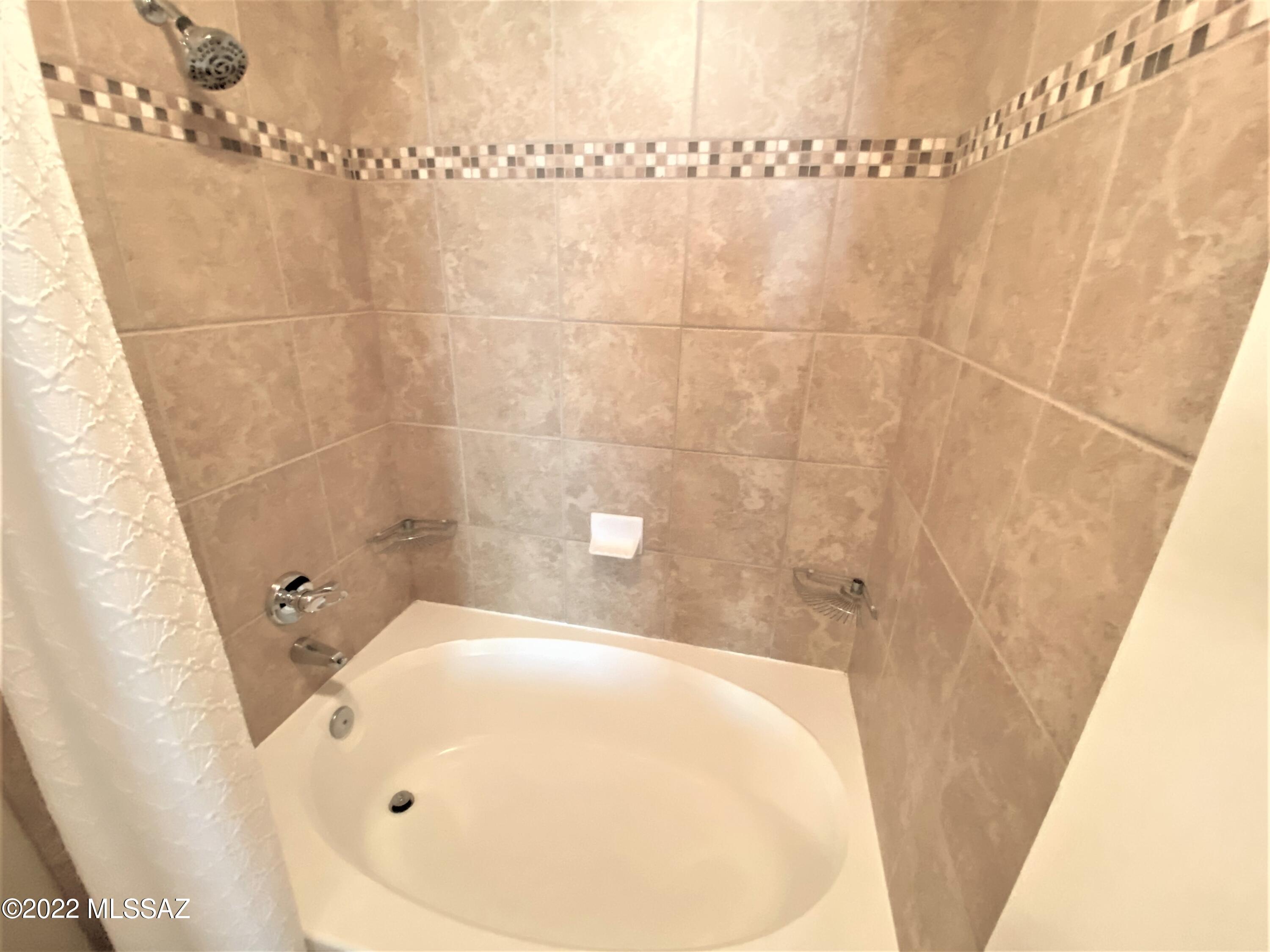 7050 E Sunrise Drive Unit: 14102