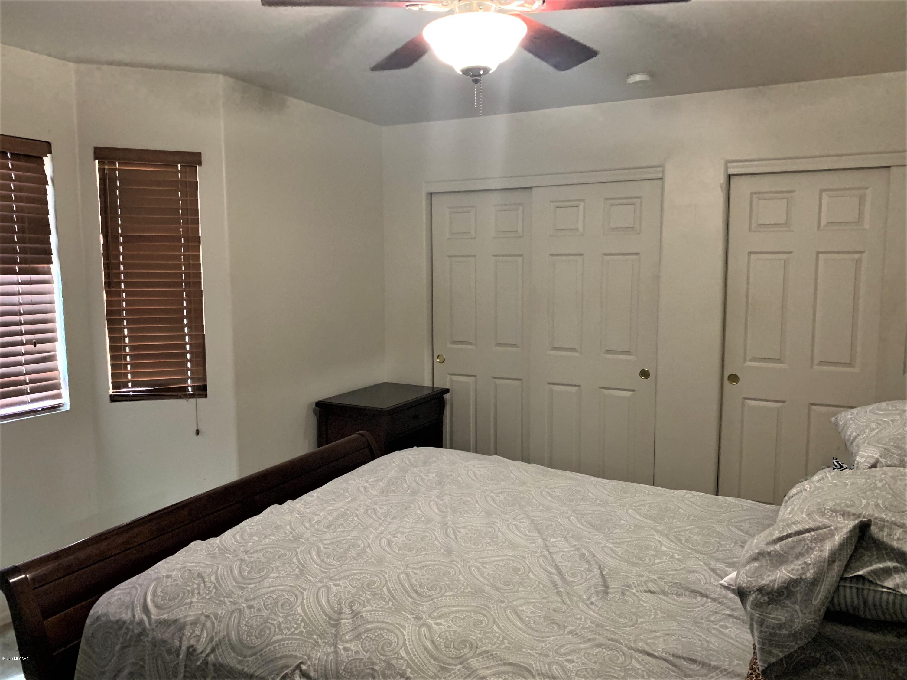 3994 E Agate Knoll Drive