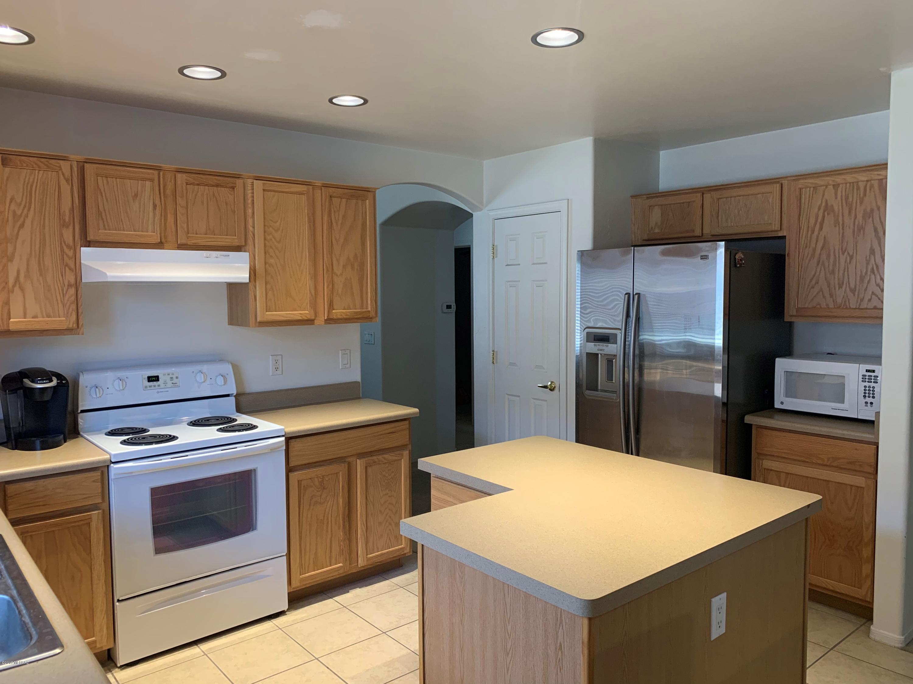 3994 E Agate Knoll Drive