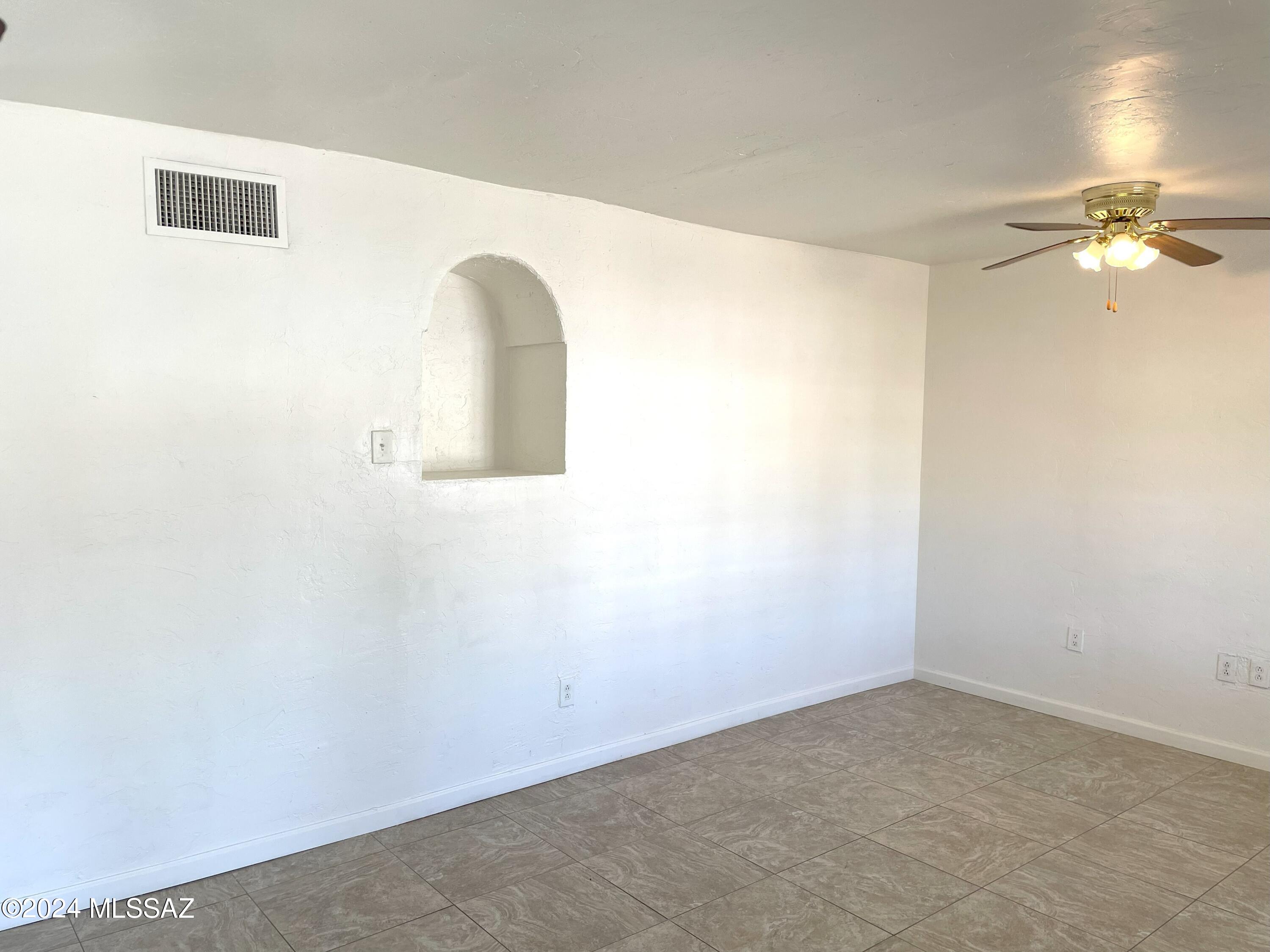 1307 W St Clair Street Unit: 1