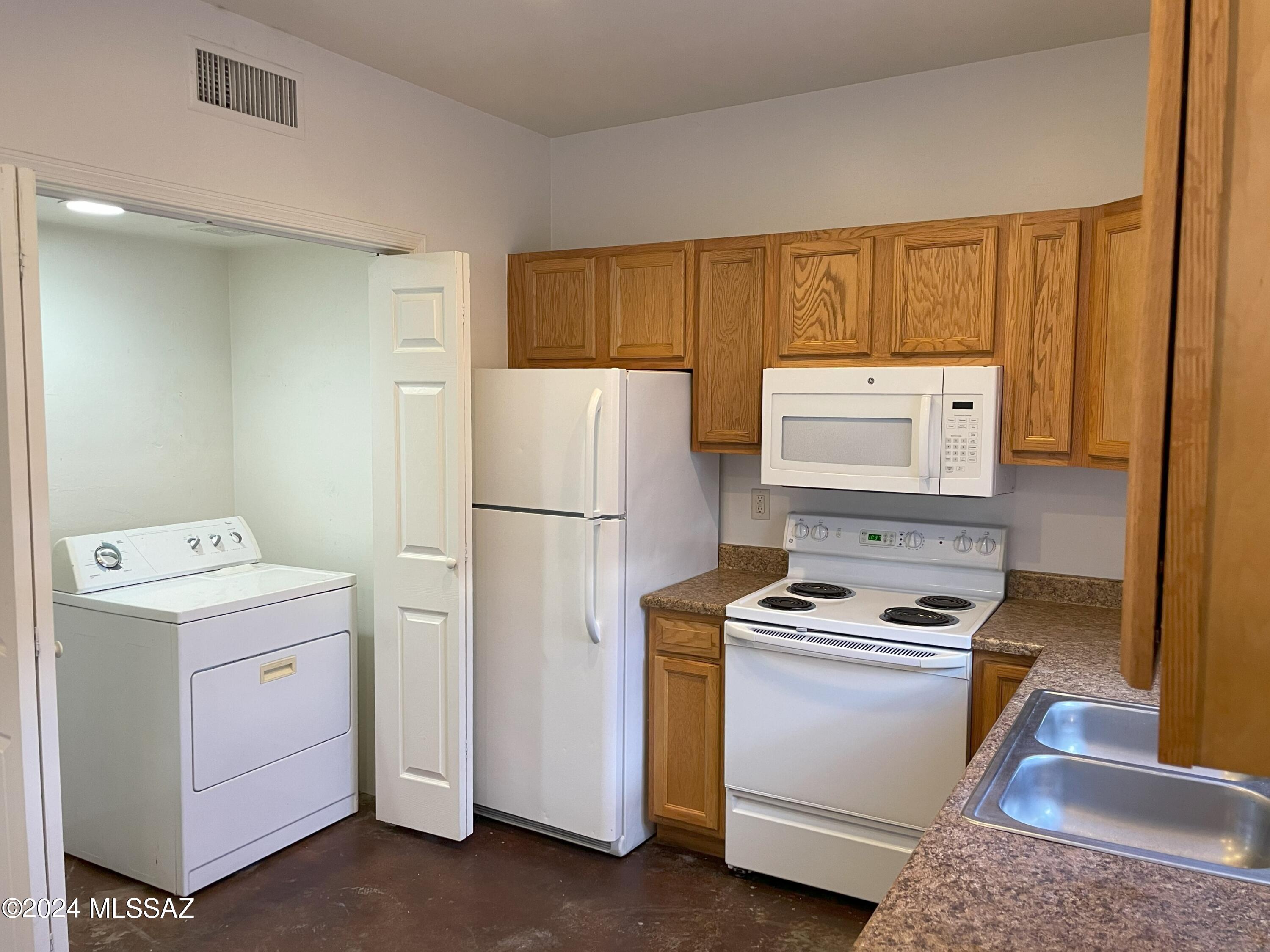 1307 W St Clair Street Unit: 1