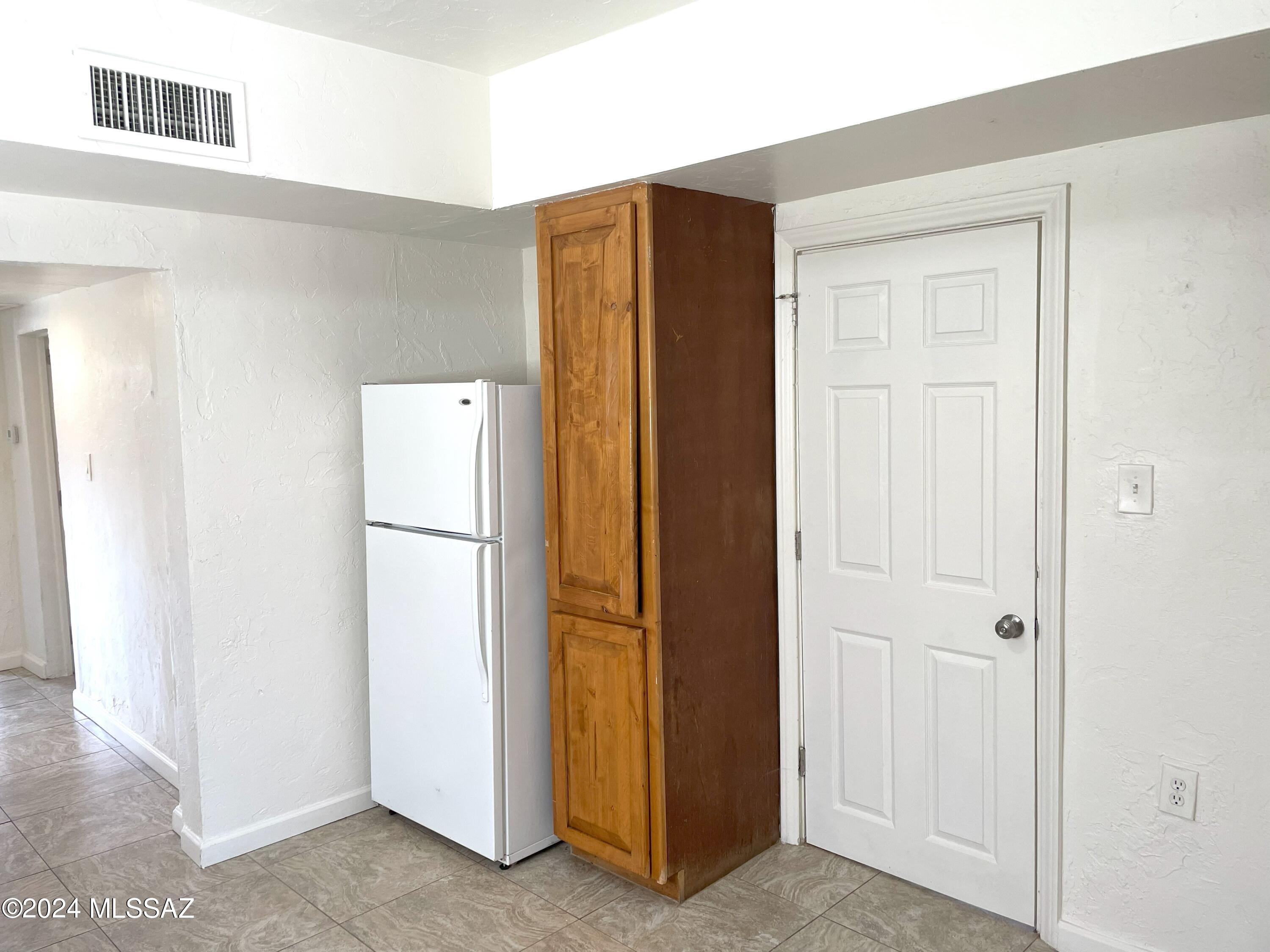 1307 W St Clair Street Unit: 1