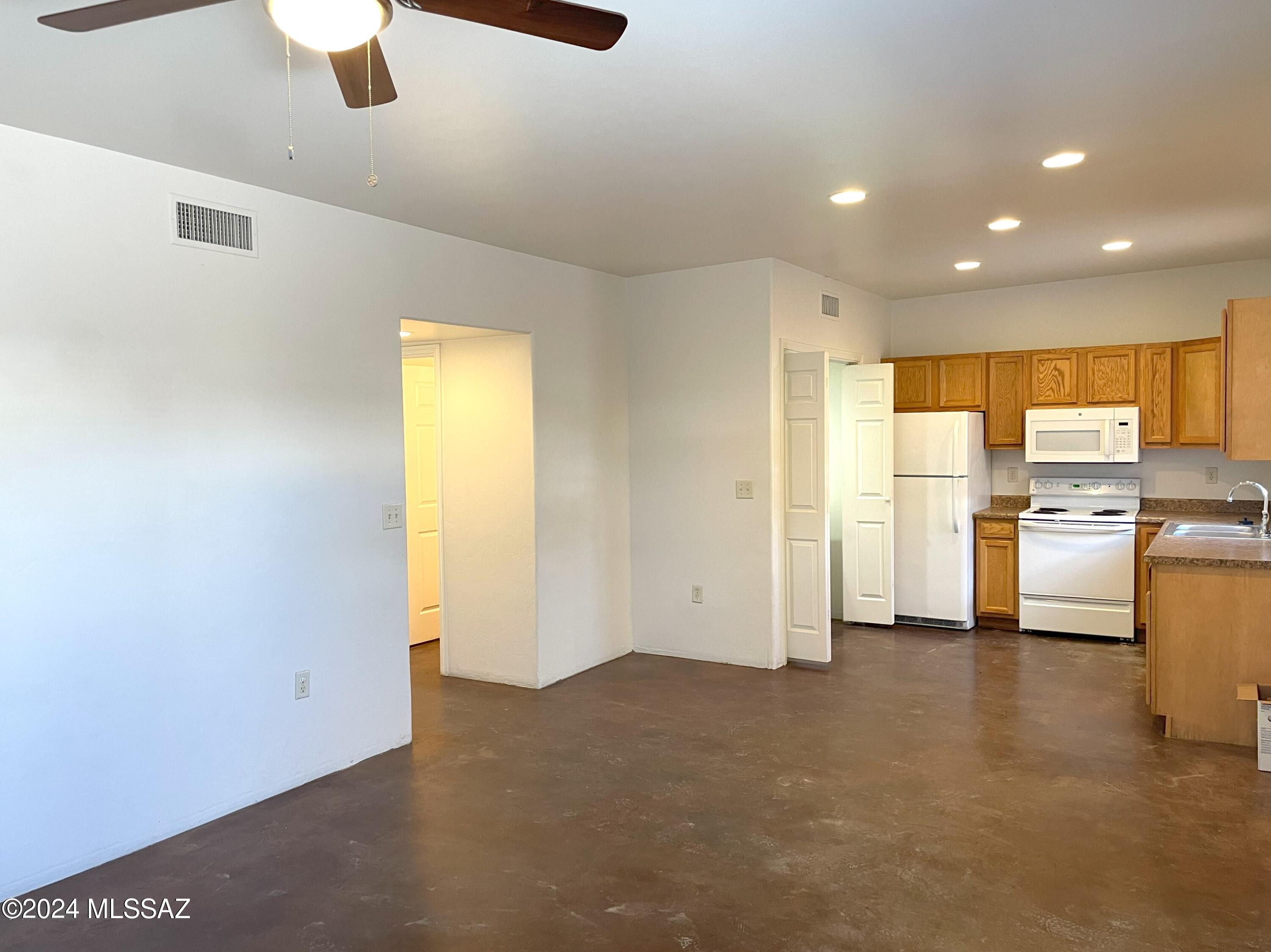 1307 W St Clair Street Unit: 1