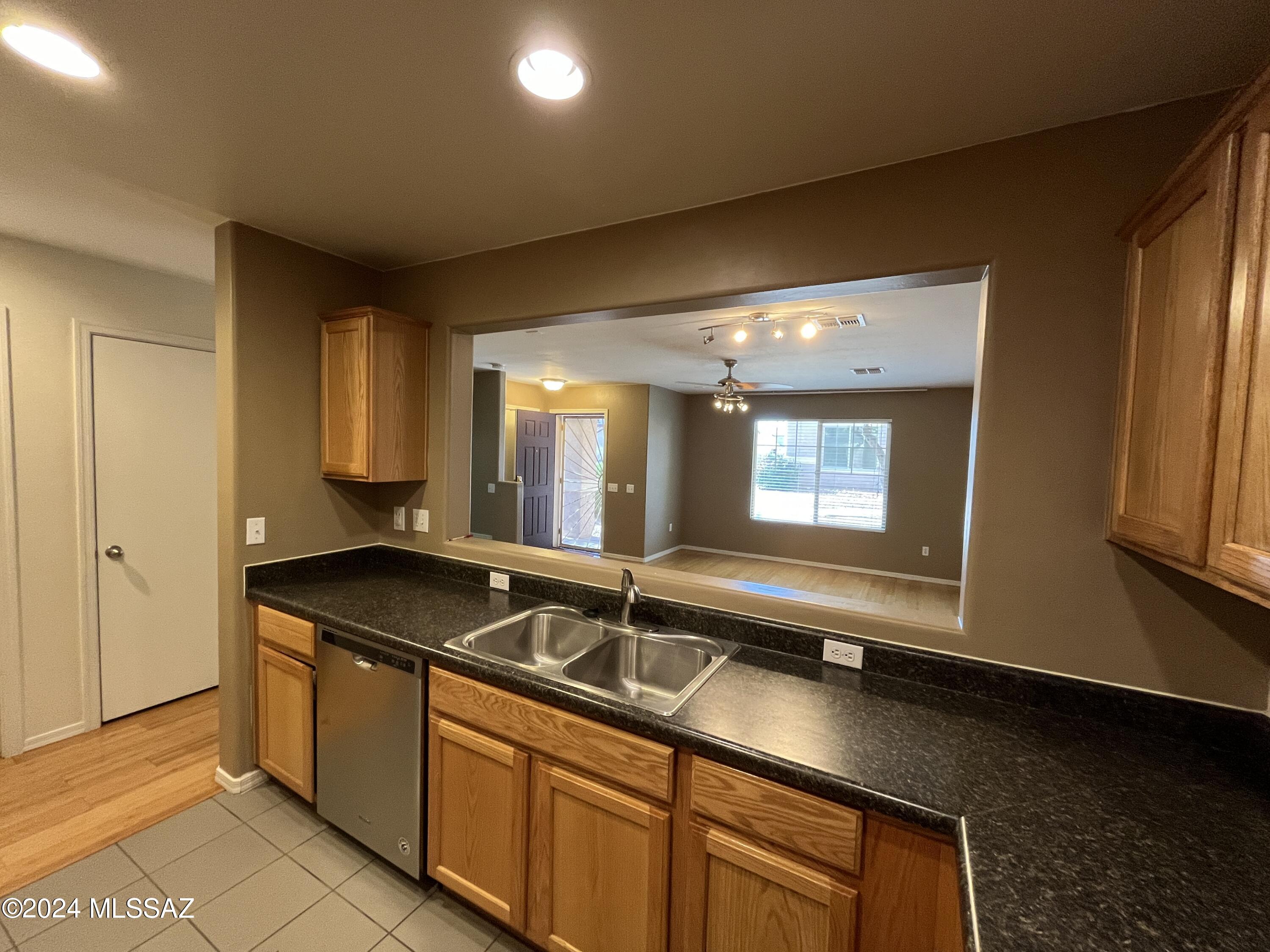 6002 S Cedar Elm Lane