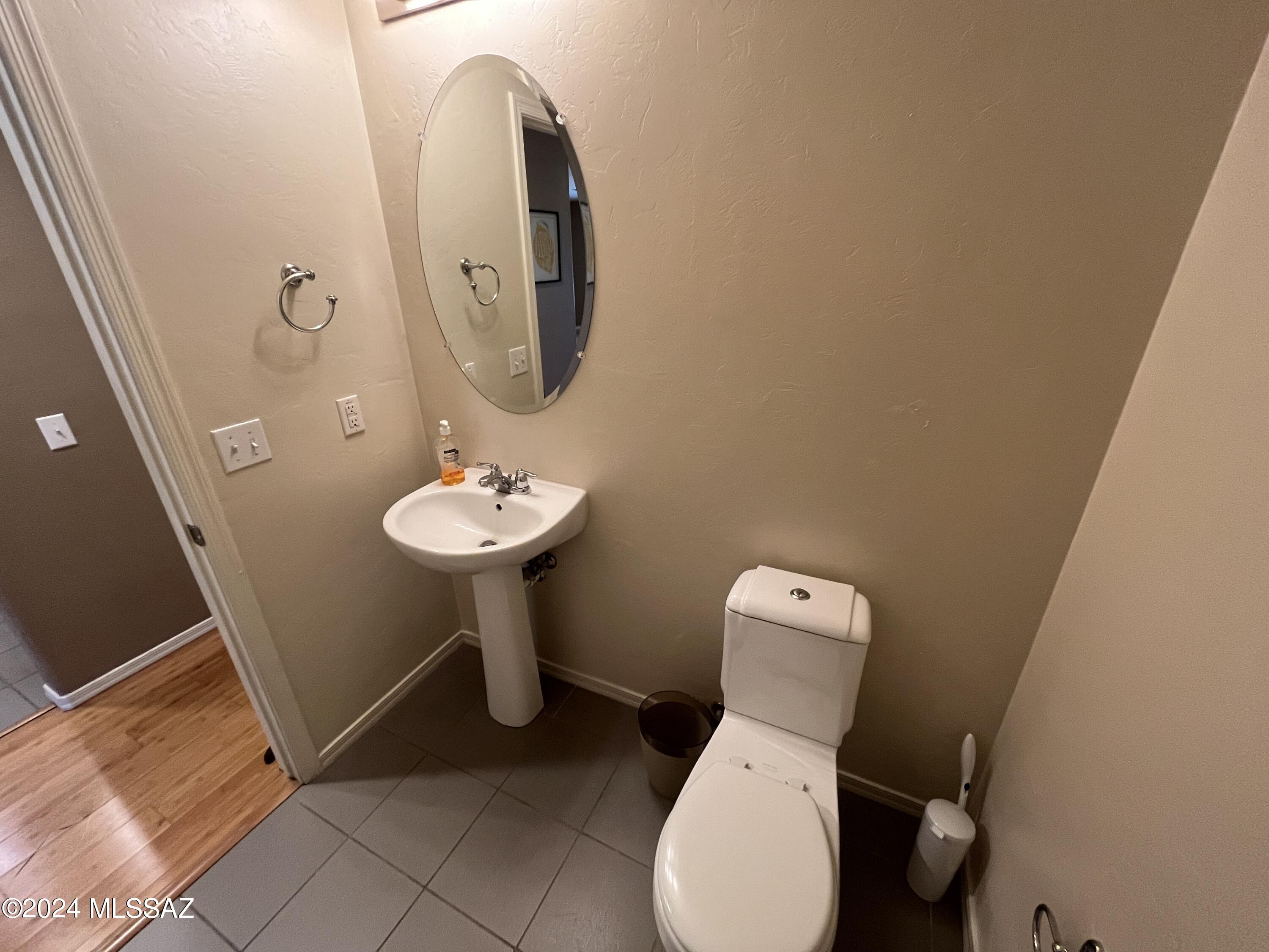 6002 S Cedar Elm Lane