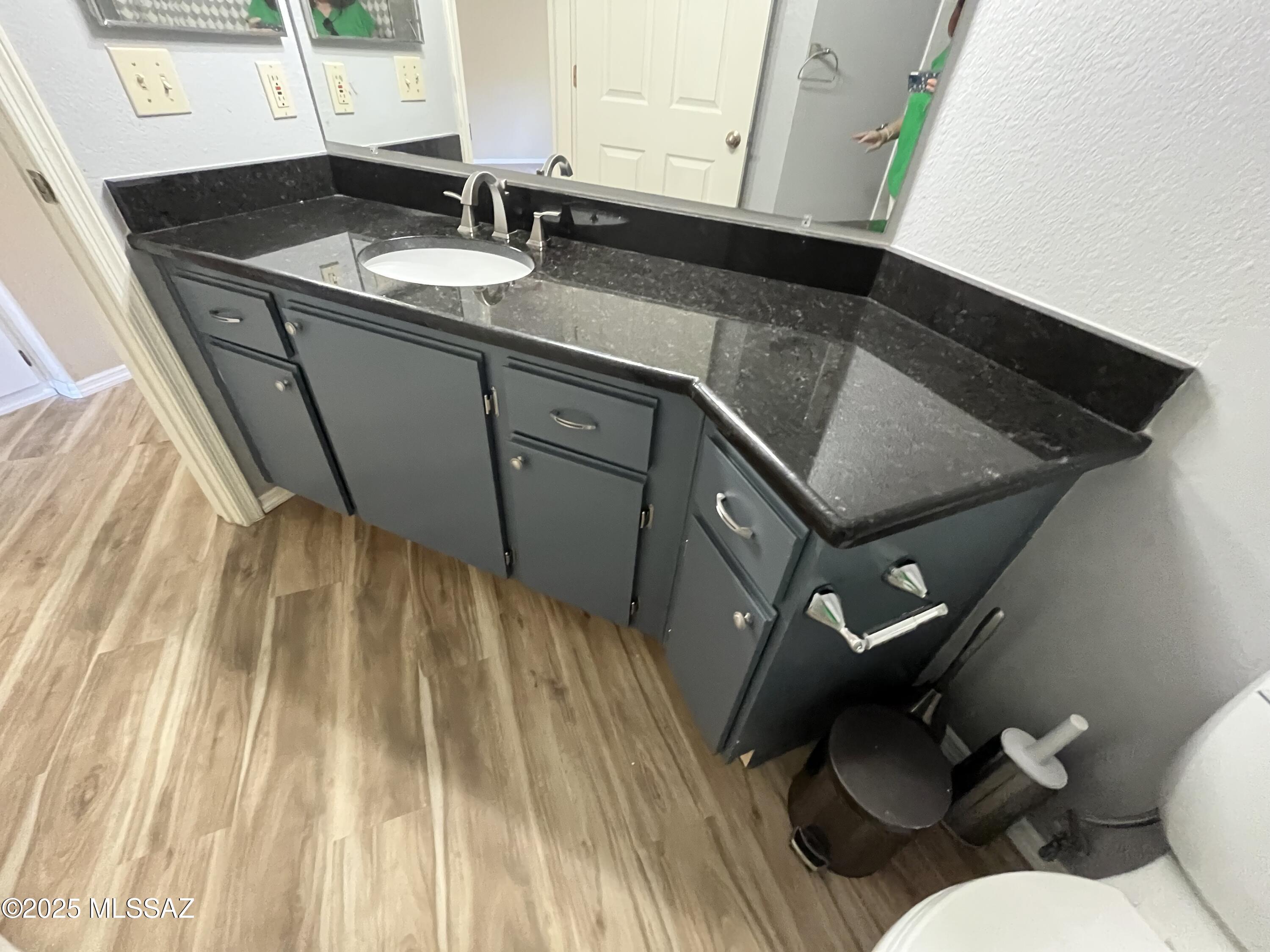 5751 N Kolb Road Unit: 41203