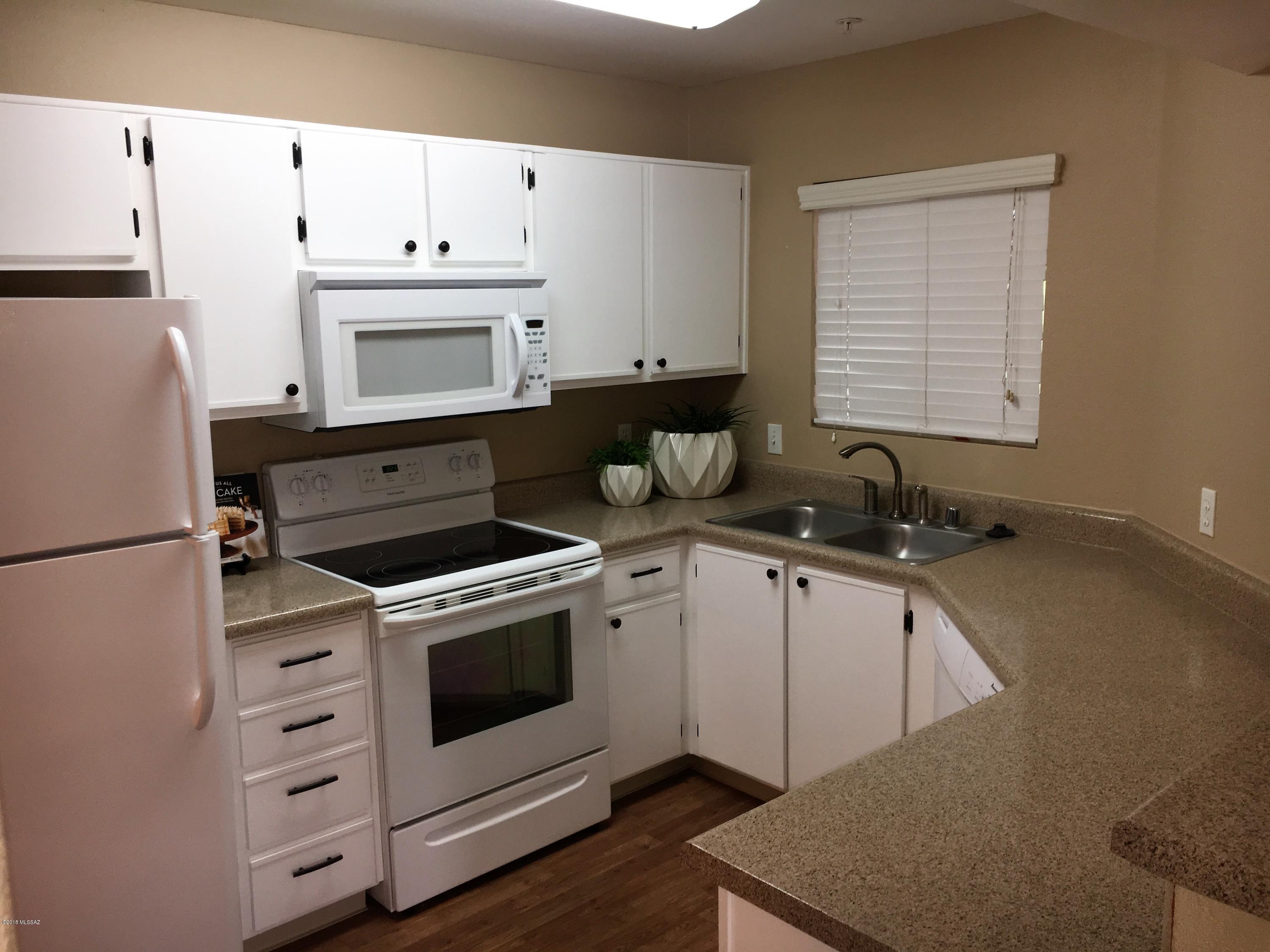 5751 N Kolb Road Unit: 41203