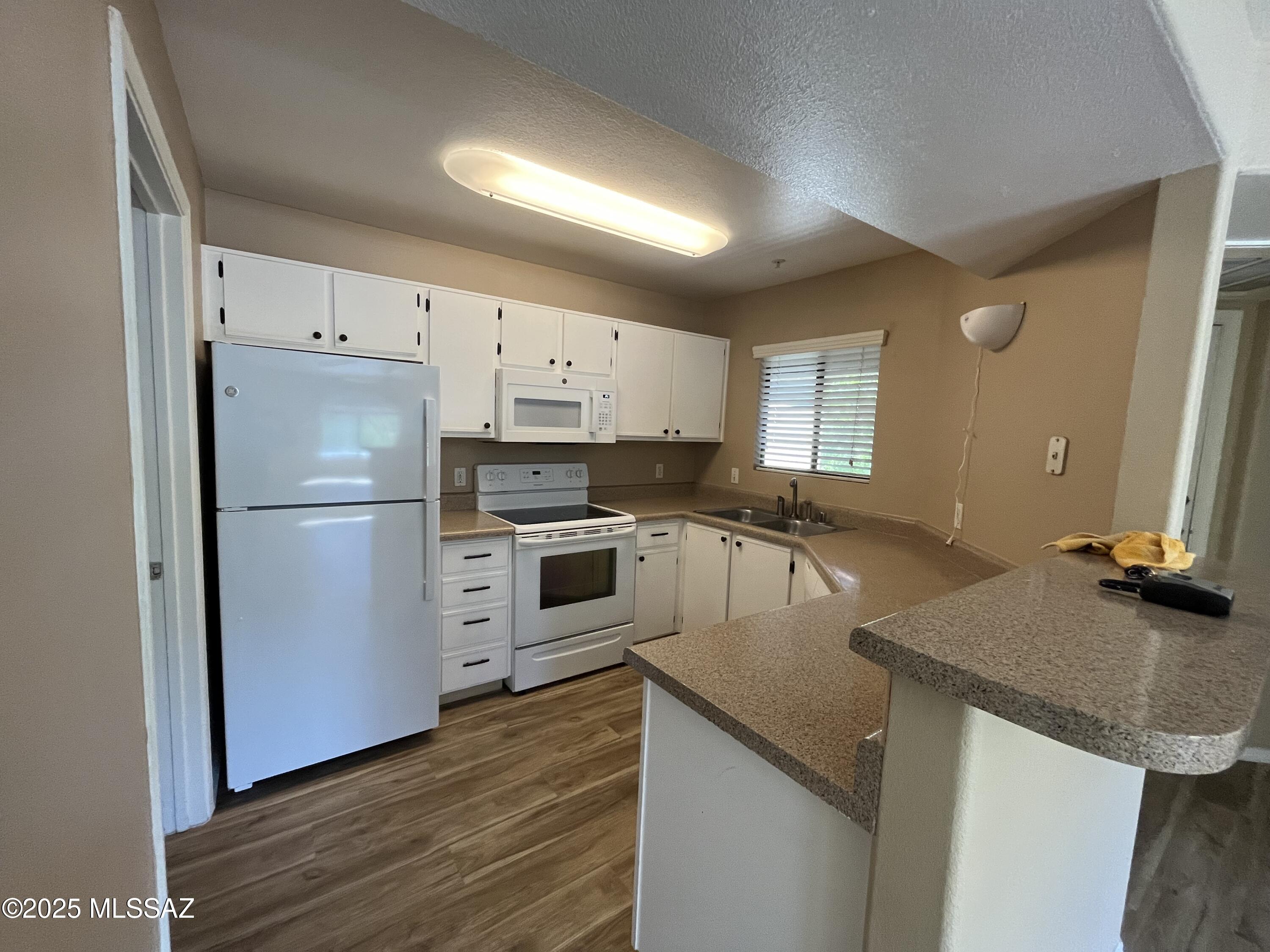 5751 N Kolb Road Unit: 41203
