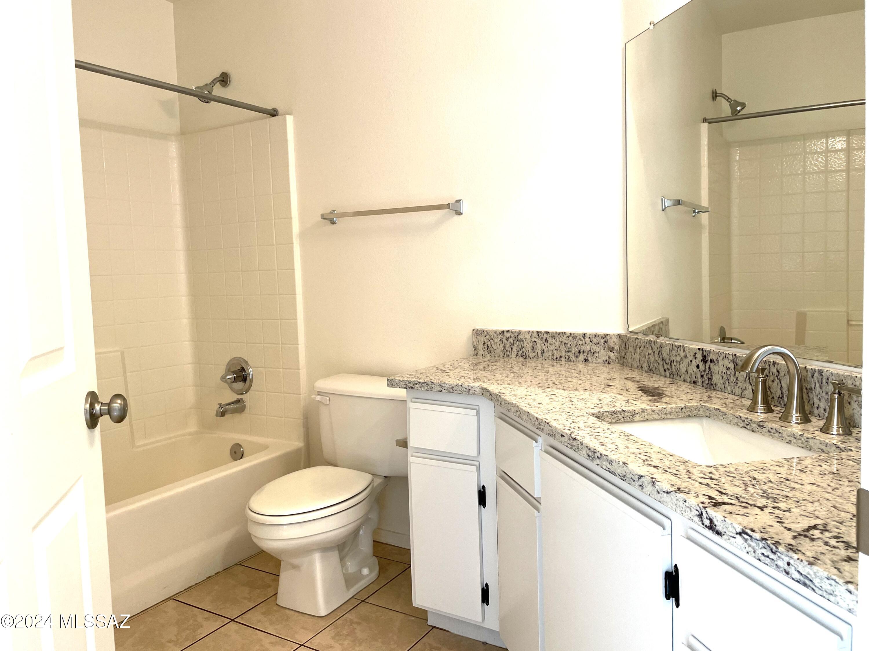 5751 N Kolb Road N Unit: # 18104