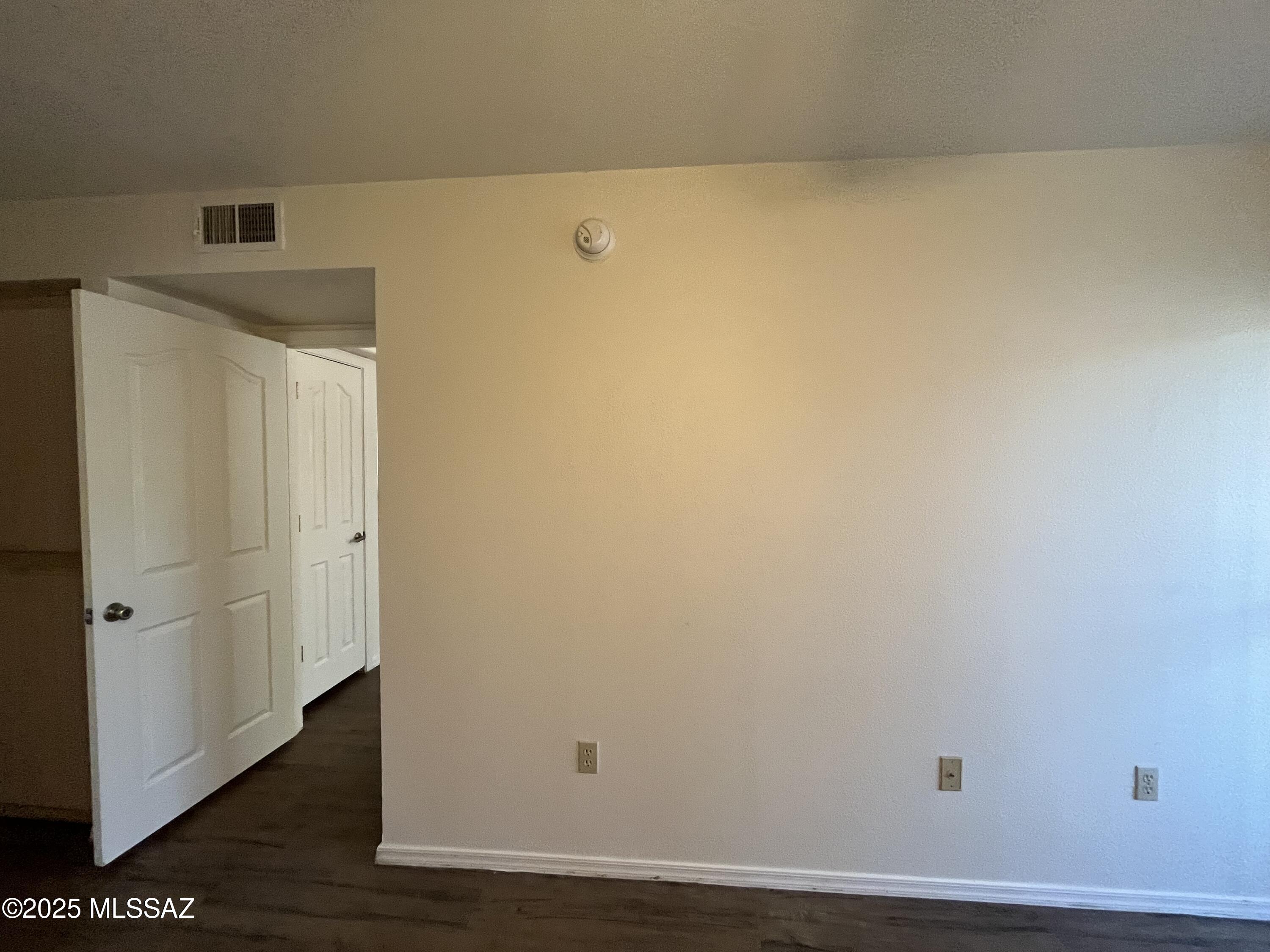 5751 N Kolb Road Unit: 22103