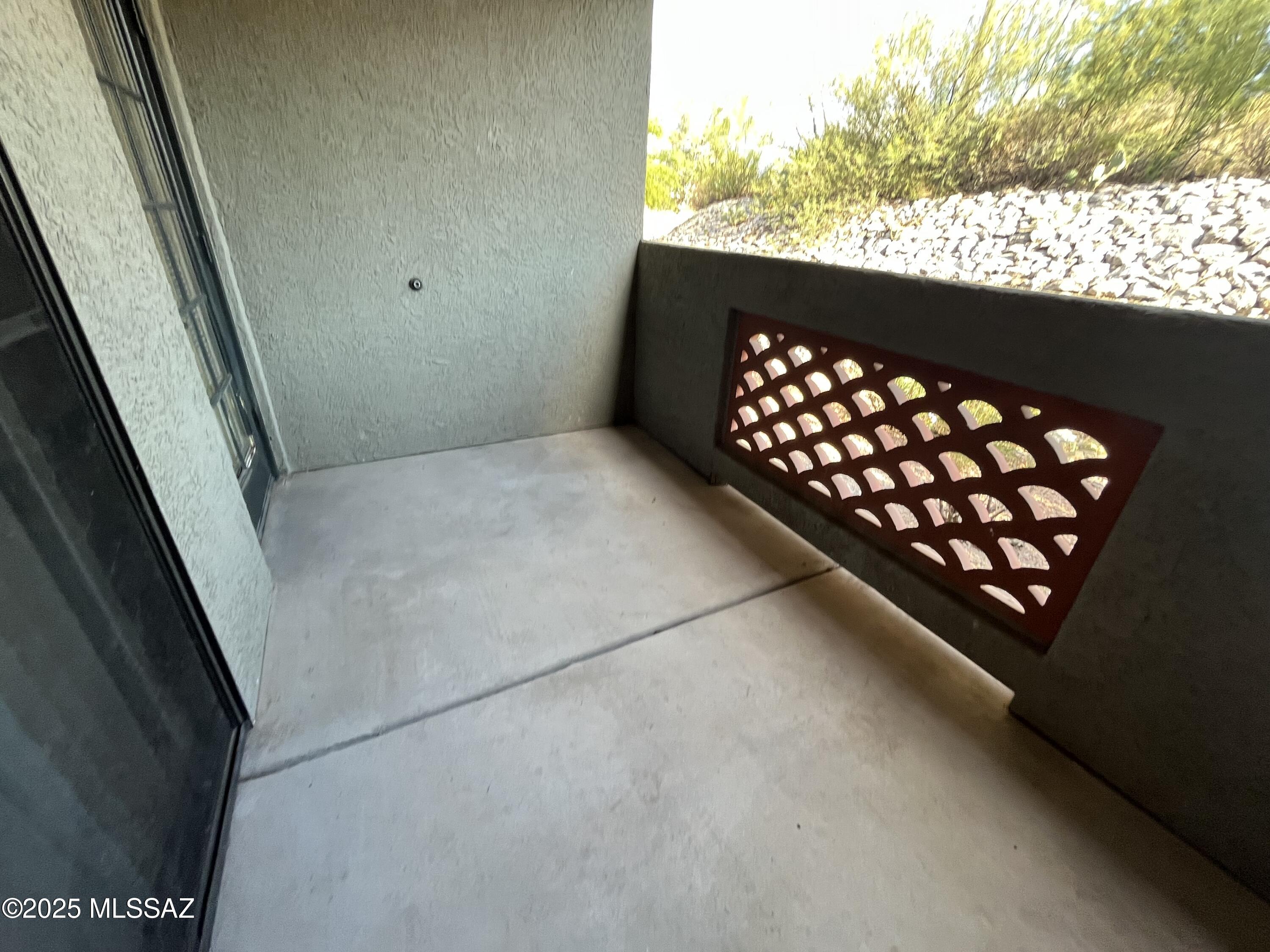 5751 N Kolb Road Unit: 22103