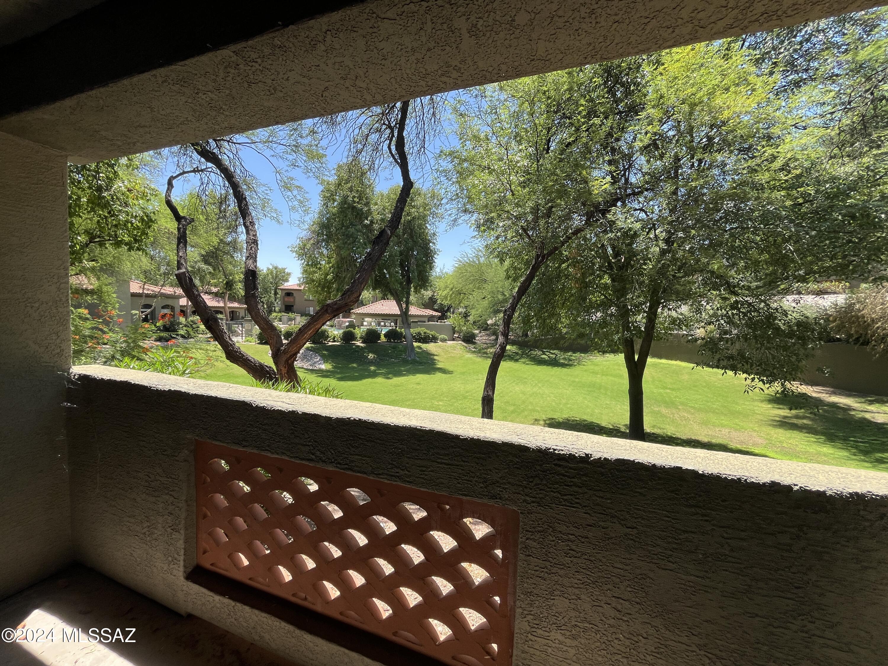 5751 N Kolb Road Unit: 2103