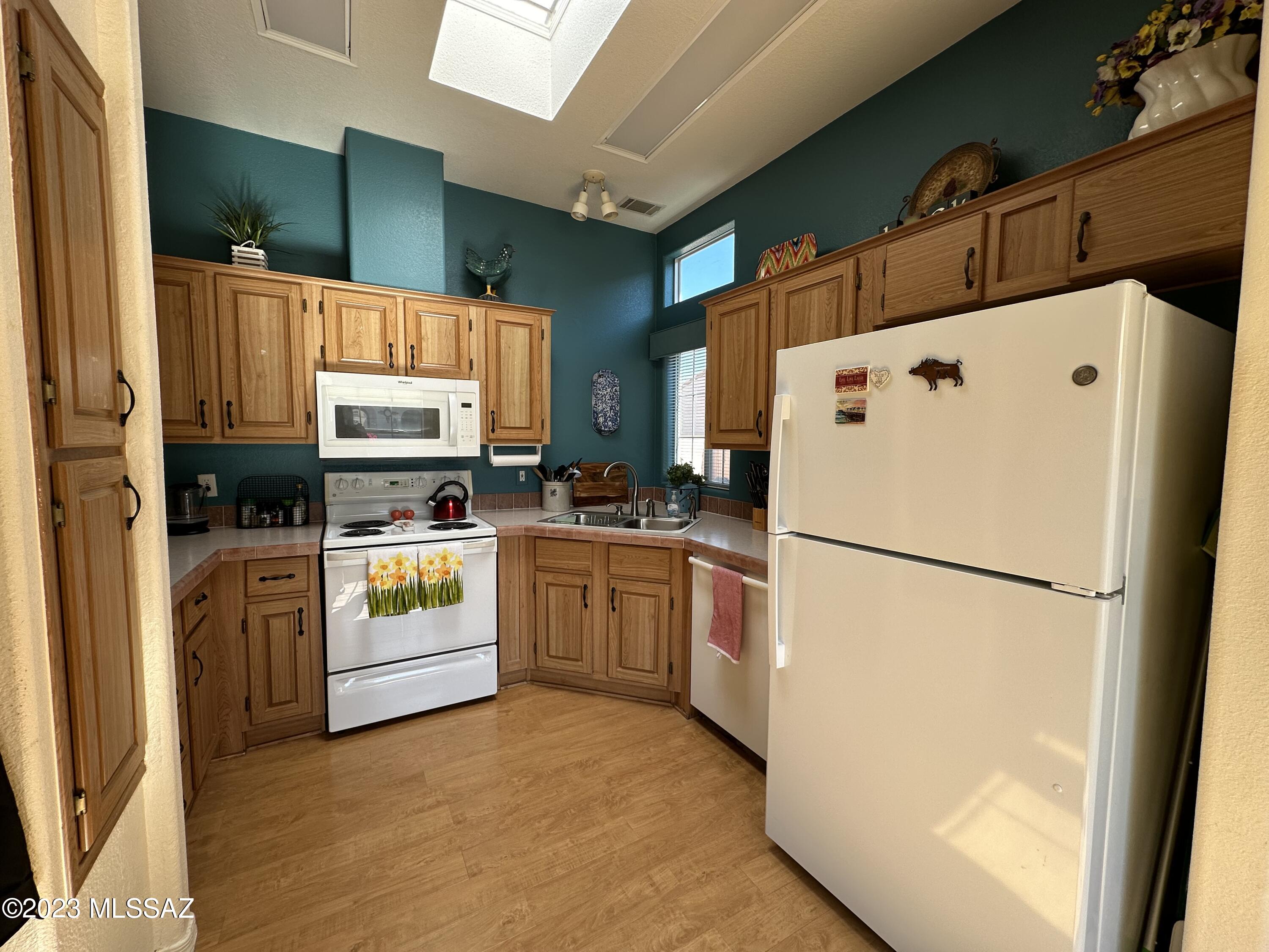 1260 W Calle De Sotelo