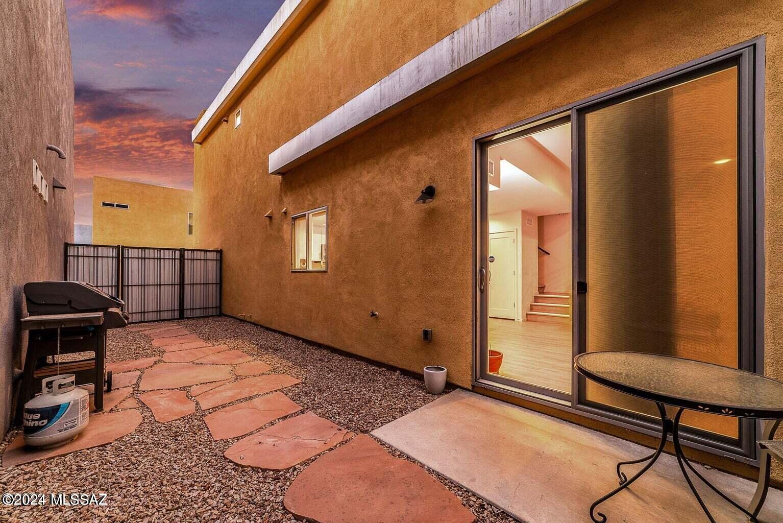 840 E Park Modern Drive