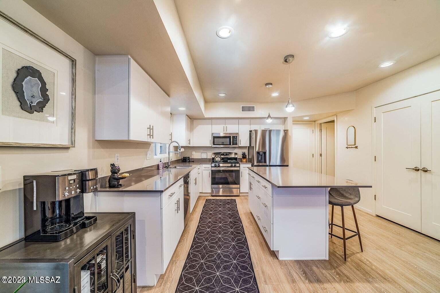 840 E Park Modern Drive